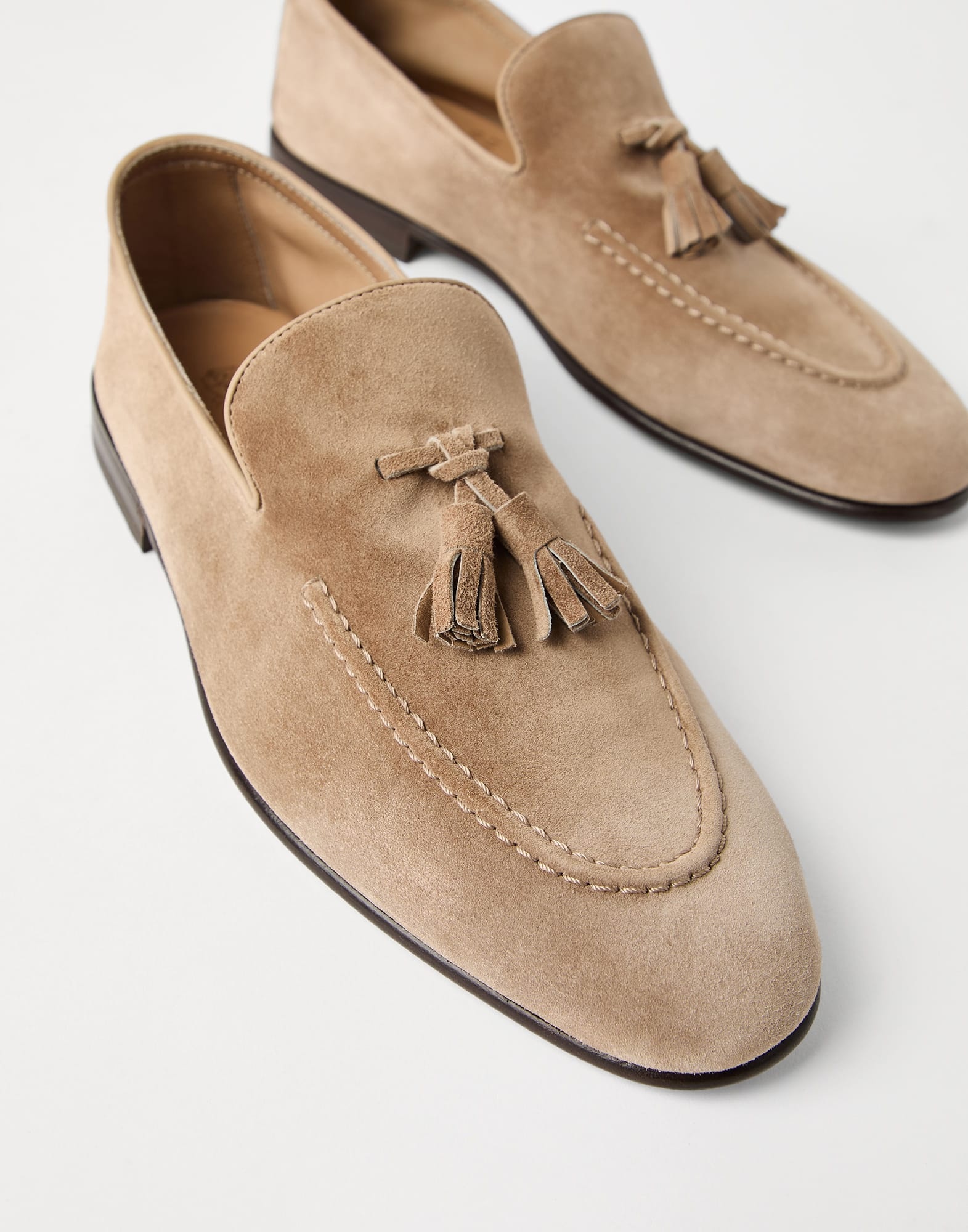 Suede soft loafers with tassels - 3