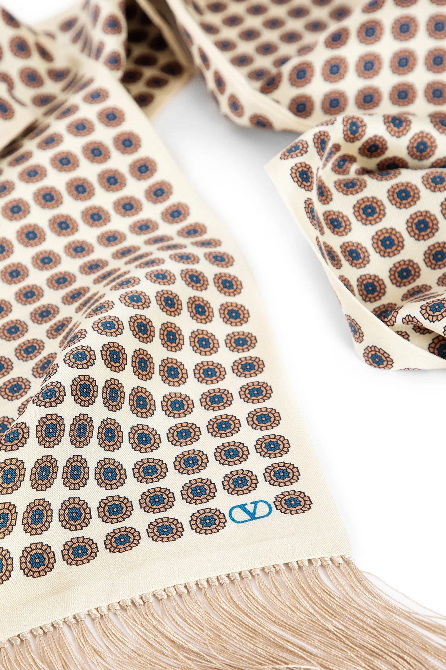 Chamber-Silk-Bandeau-Scarf - 2