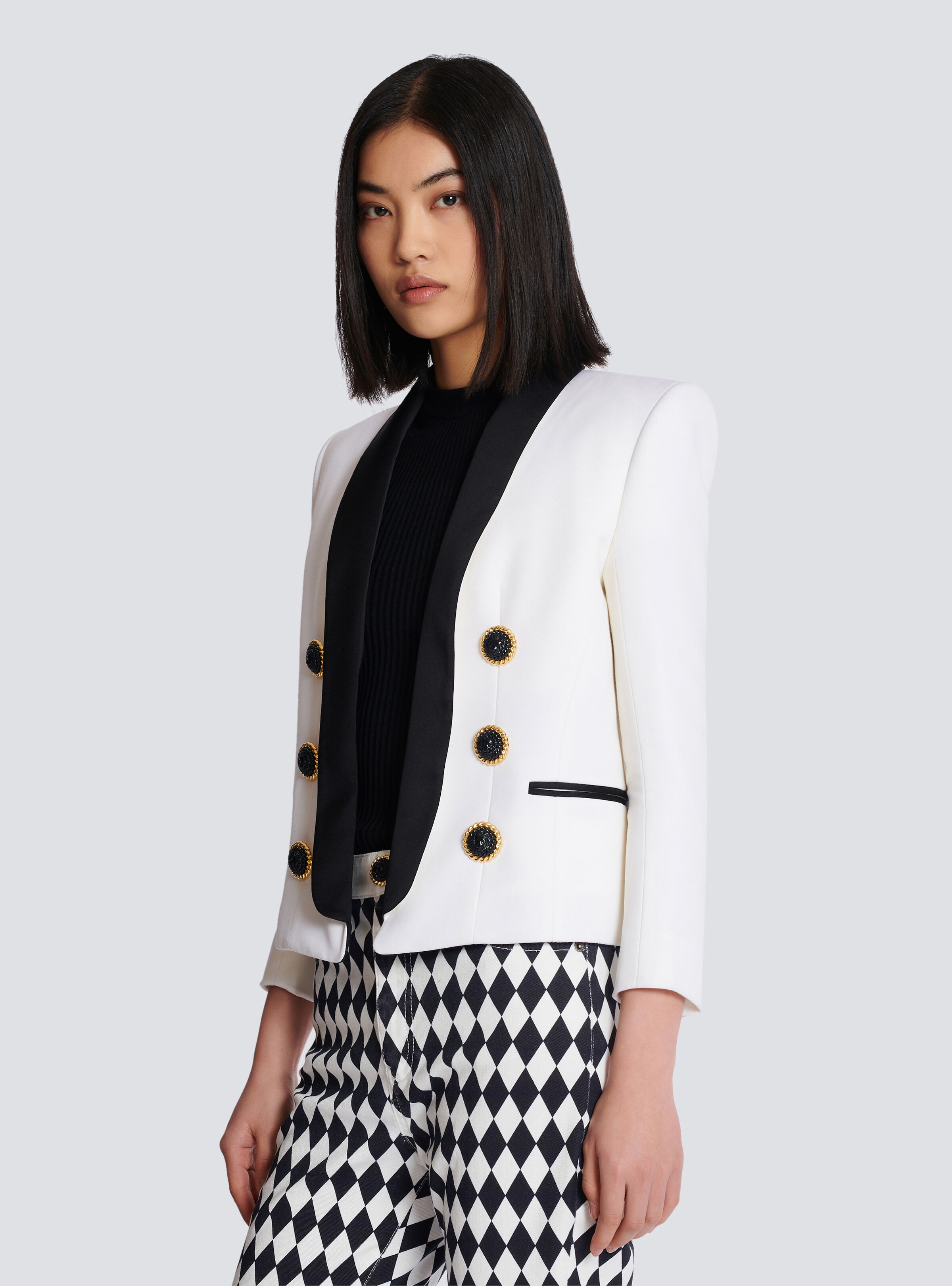 Two-tone edge-to-edge jacket with 6 buttons - 7