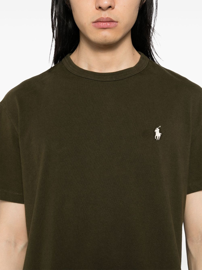 classic T-shirt 4