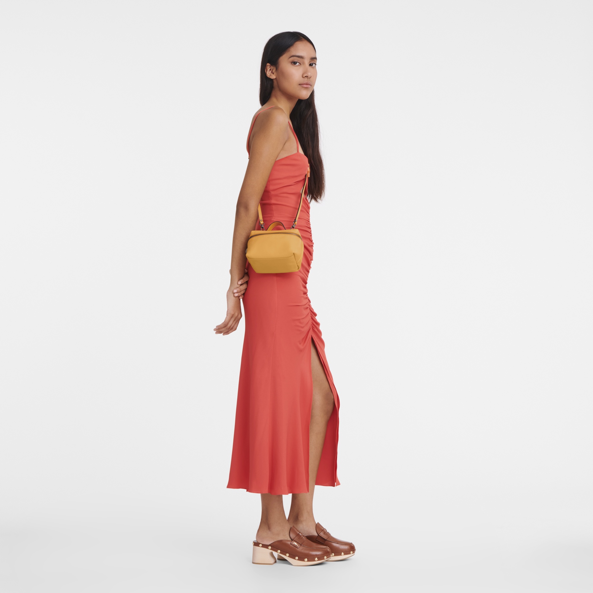 Le Pliage Xtra XS Vanity Apricot - Leather - 2