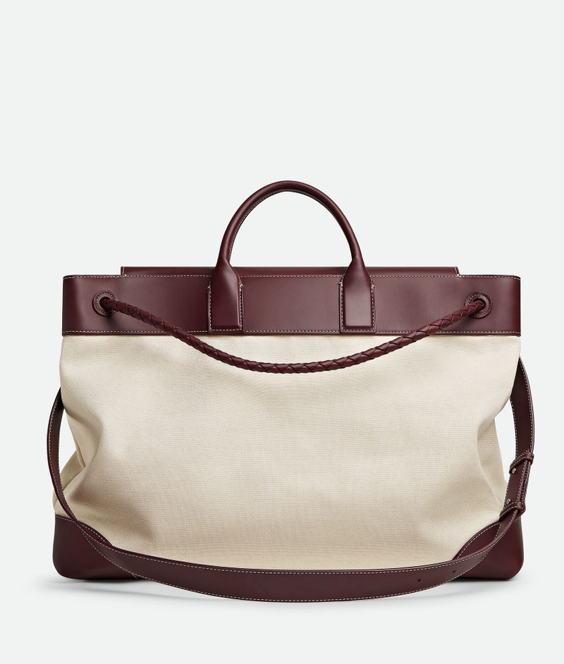 Bottega Veneta Andiamo Voyager outlook