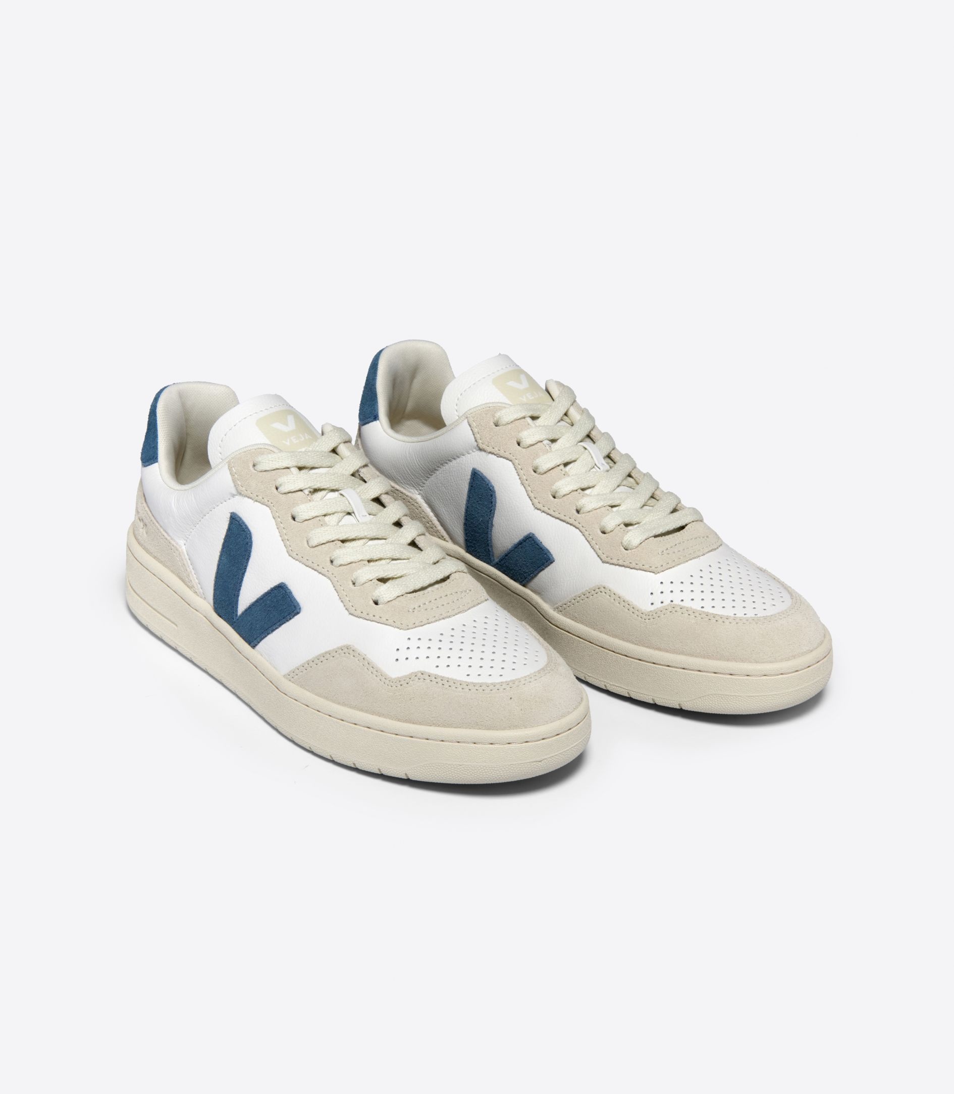 VEJA V-90 LEATHER WHITE CALIFORNIA | REVERSIBLE