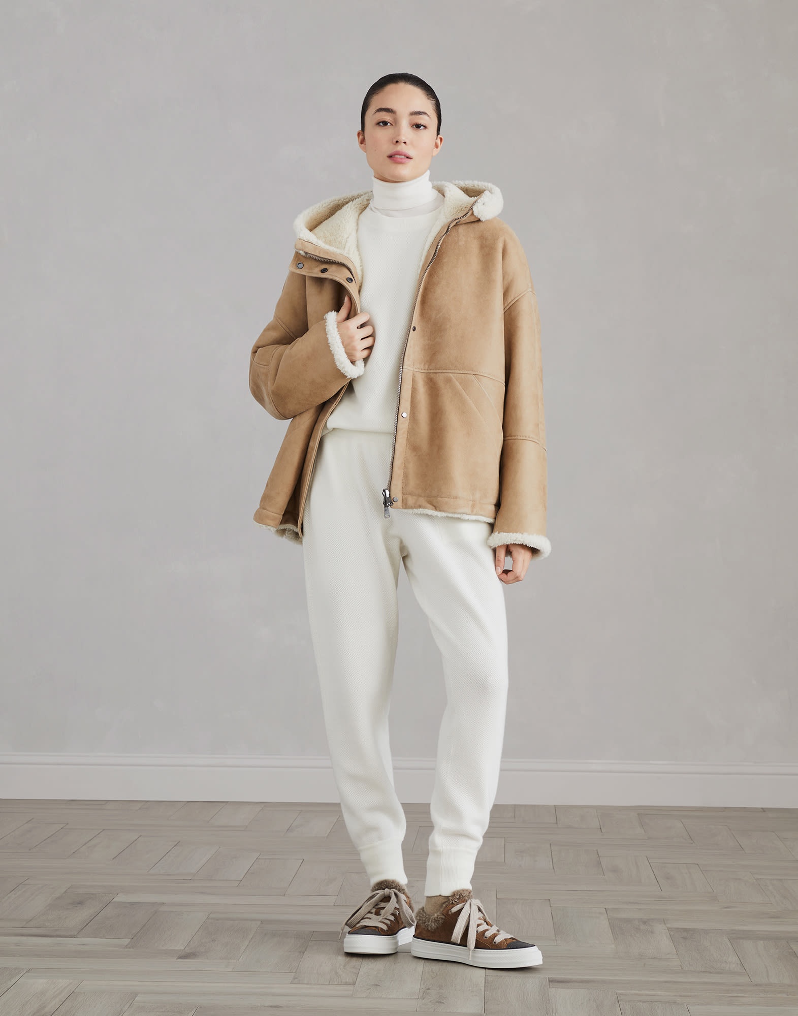 Curly shearling reversible hooded outerwear jacket with monili - 5