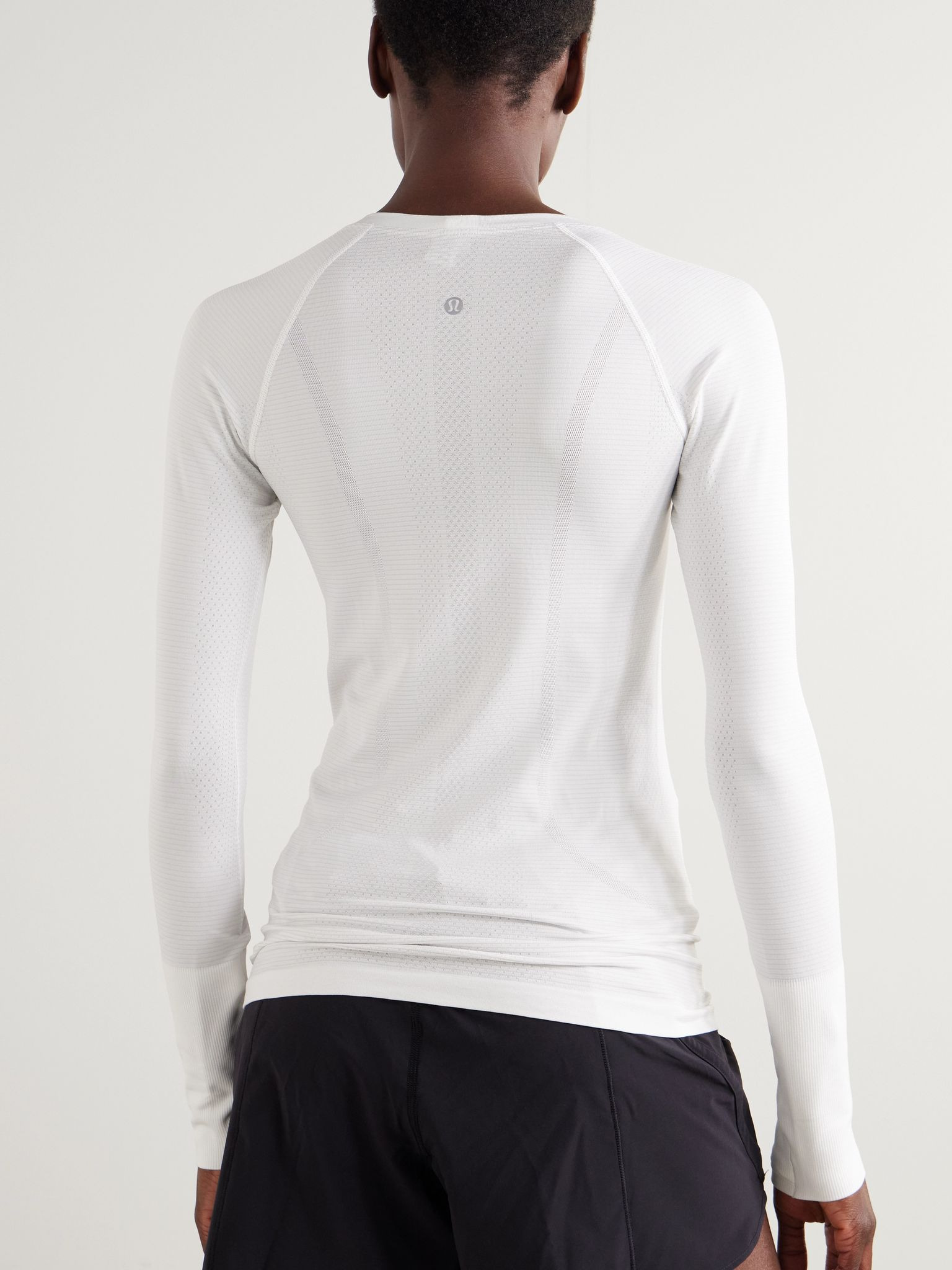 Swiftly Tech 2.0 stretch top White - 3