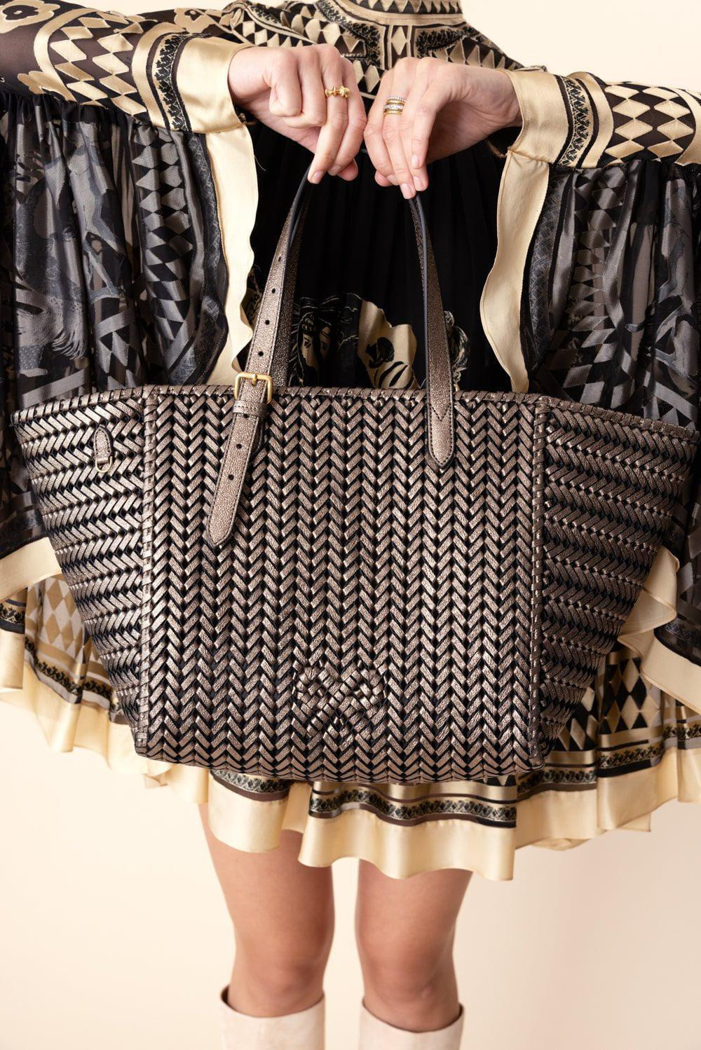 The Neeson Square Tote - Smog - 4