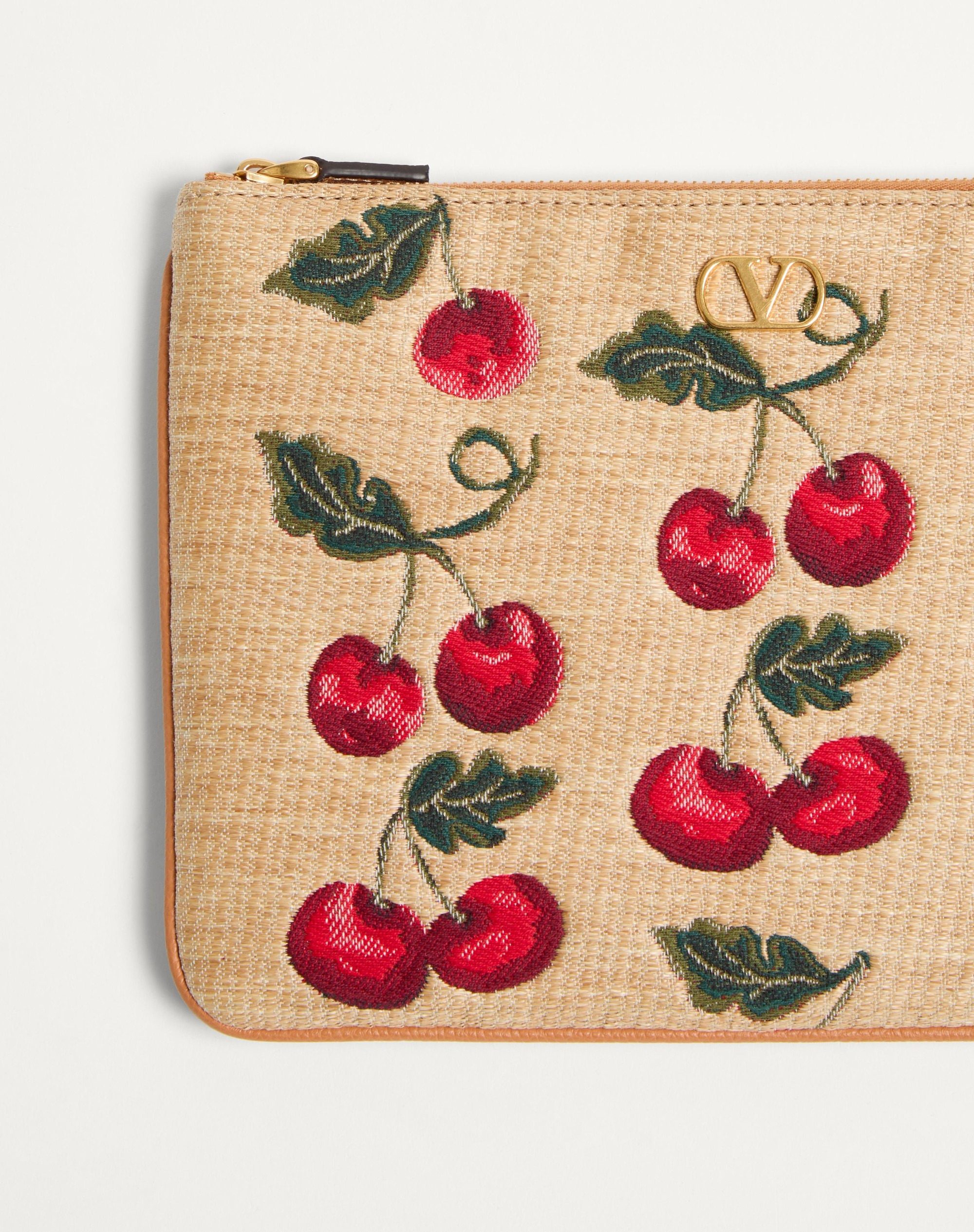 VLOGO SIGNATURE POUCH IN JACQUARD RAFFIA WITH CHERRYFIC PATTERN - 7