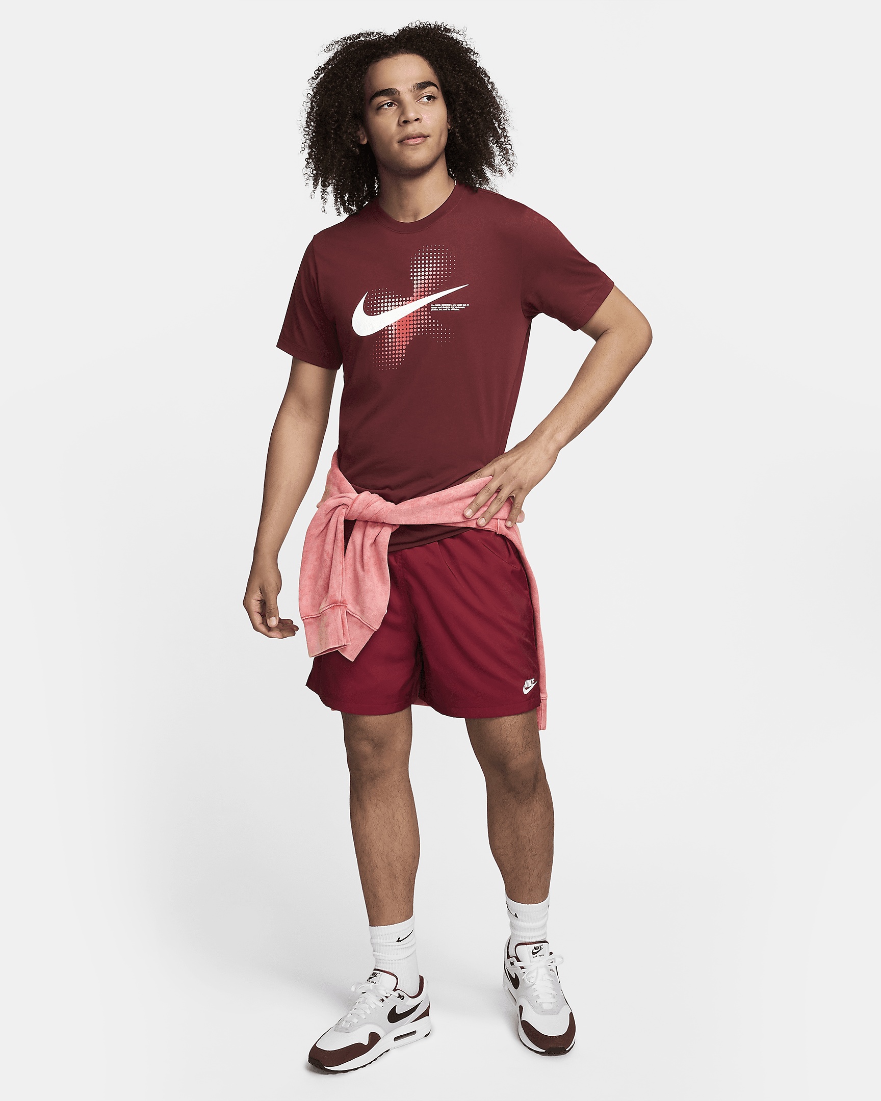 Nike Sportswear Men's T-Shirt - 5