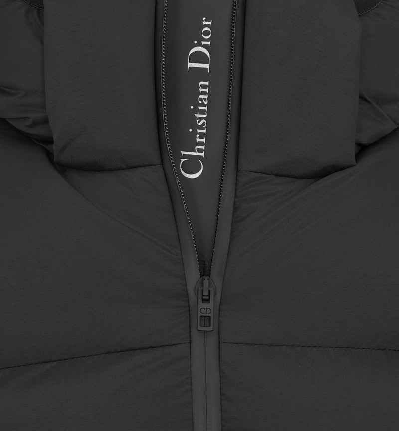 DiorAlps Belted Puffer Jacket with Hood 6