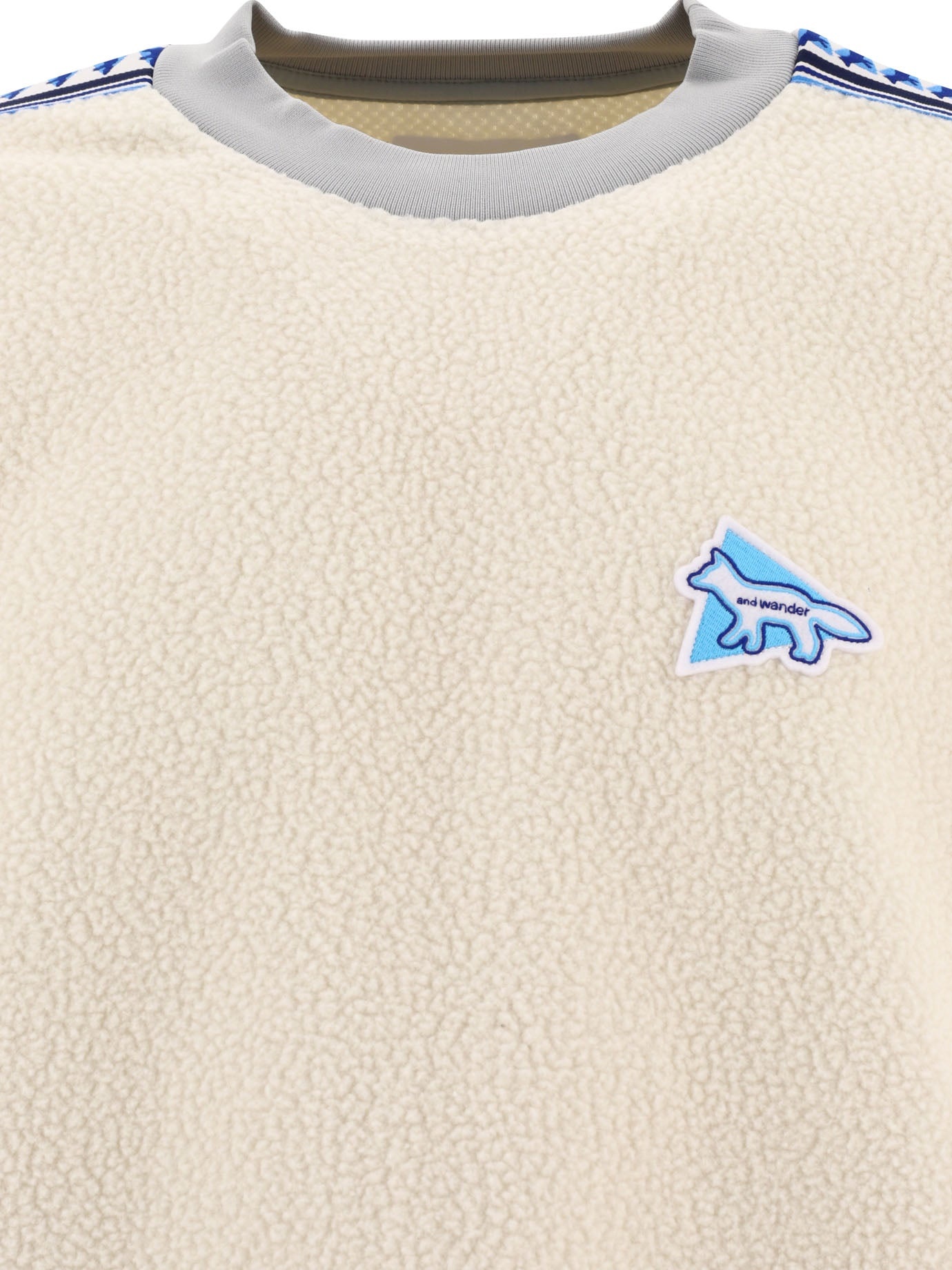 And Wander "and Wander X Maison Kitsuné" Fleece Sweater - 3