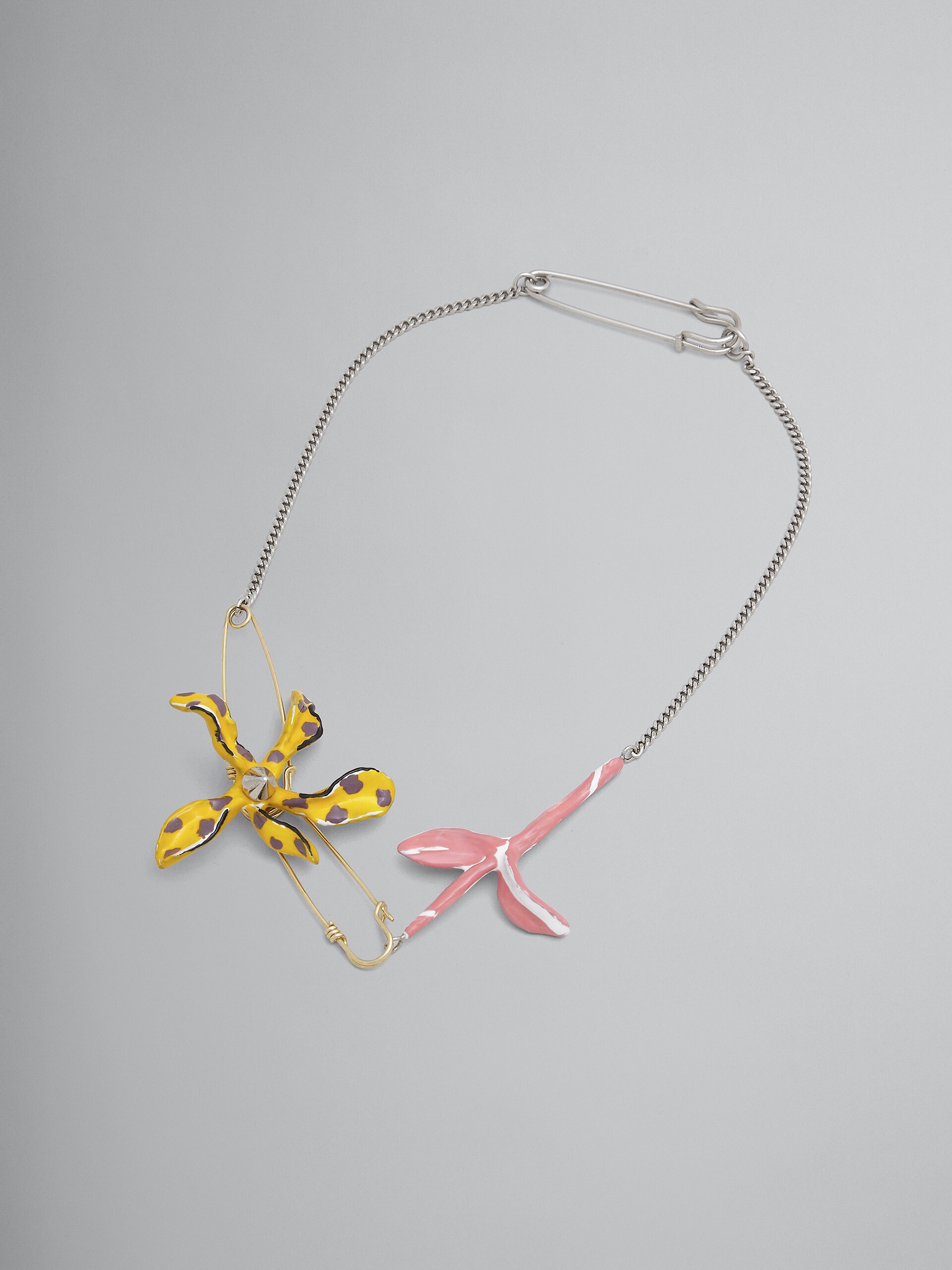 FLOWER NECKLACE - 1