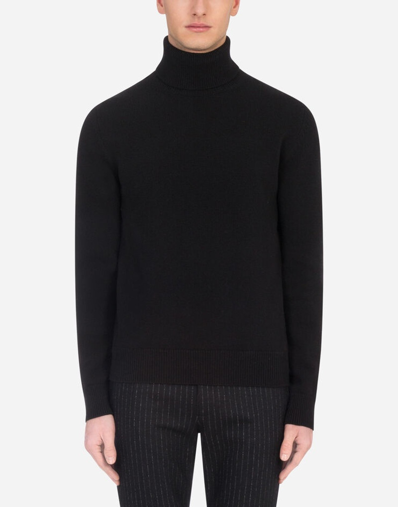 Wool turtle-neck sweater 1
