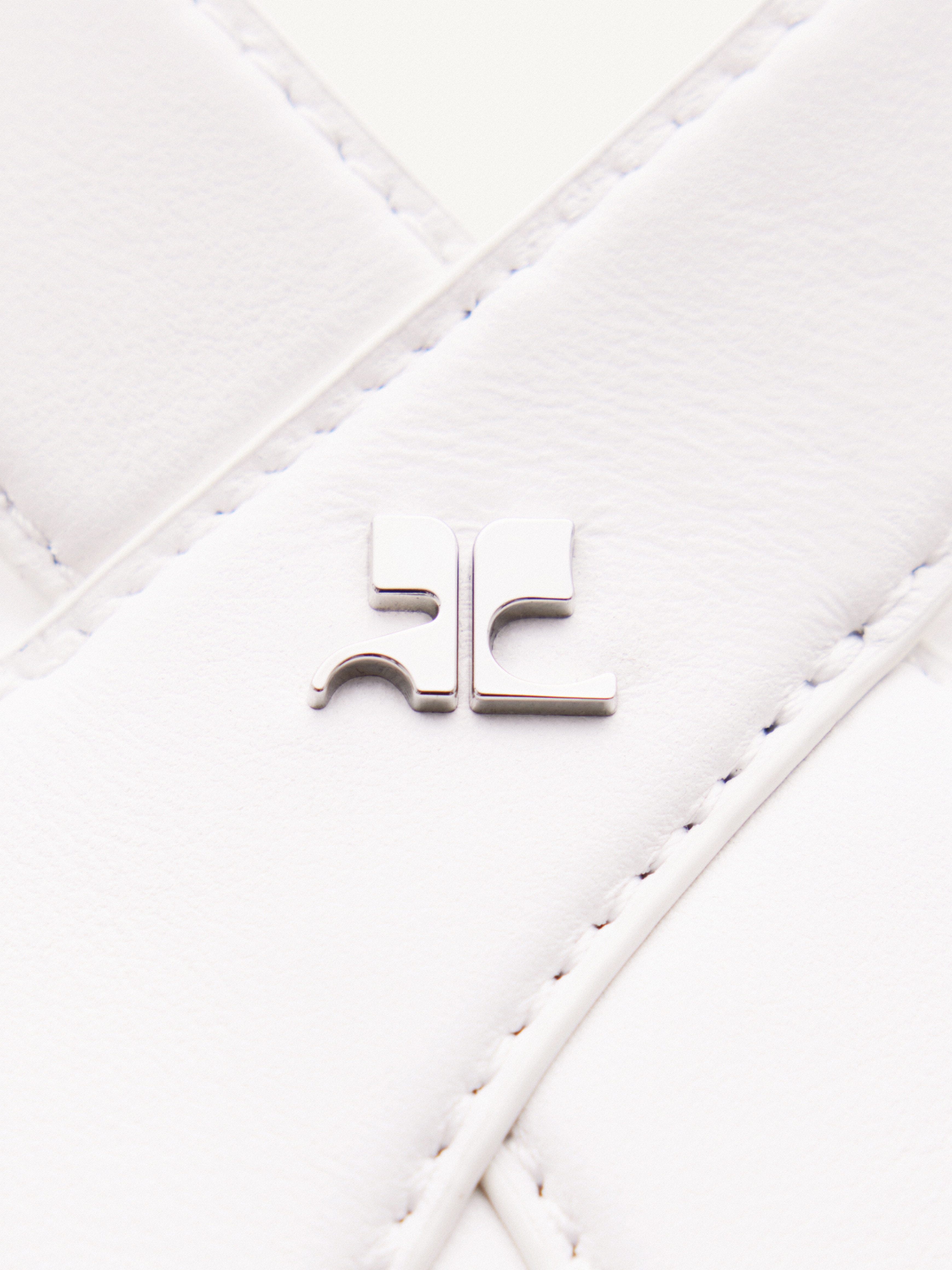BAGUETTE LEATHER LOOP BAG - 5
