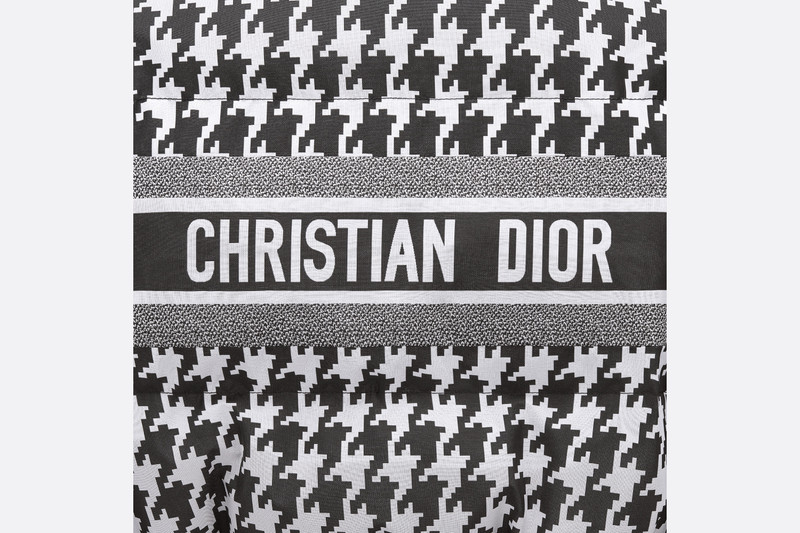 DiorAlps Puffer Jacket with Belt 8