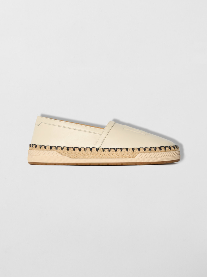 ESPADRILLE SLIP ON 1