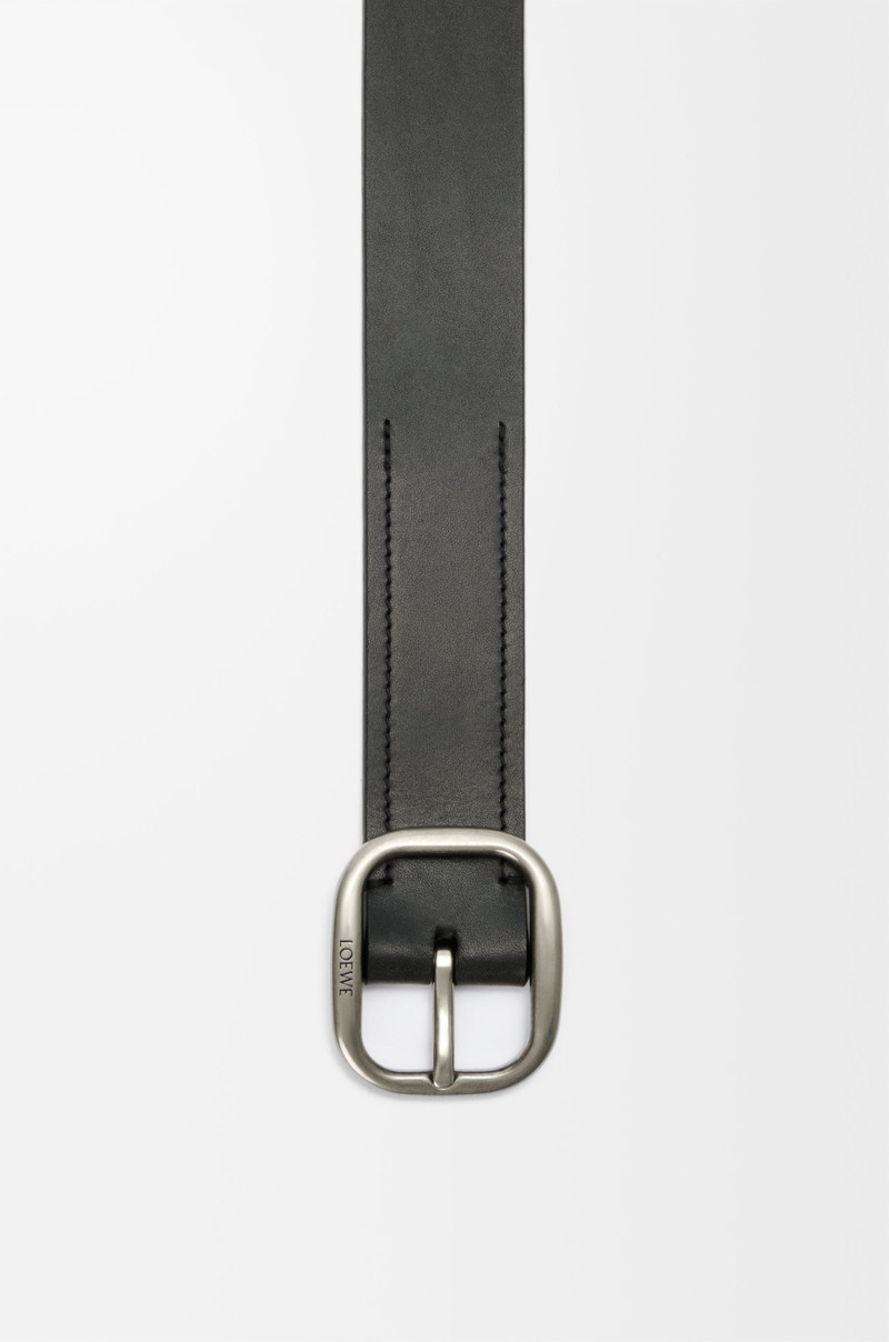 Loewe Rounded soft belt in classic calfskin outlook