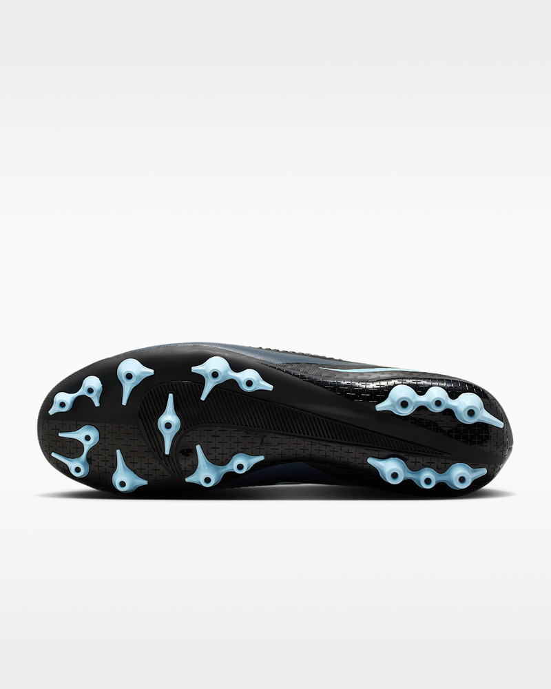 Nike Nike Phantom 6 Low Academy Artificial-Grass Soccer Cleats outlook