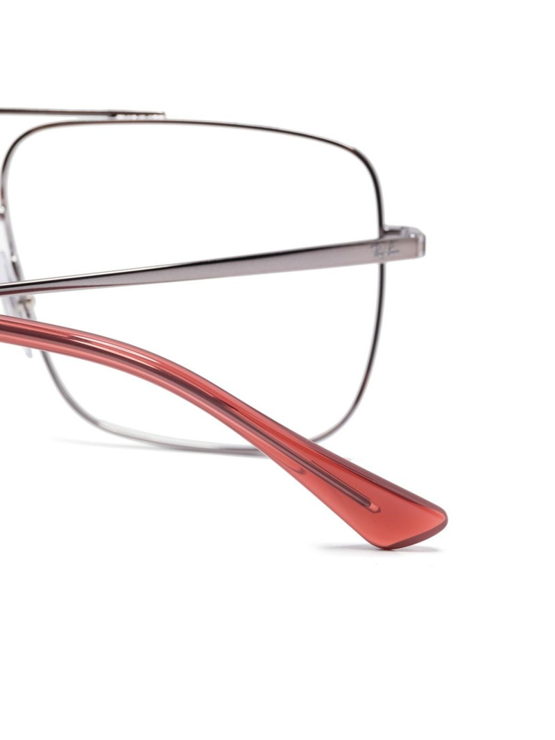 Ari glasses 3