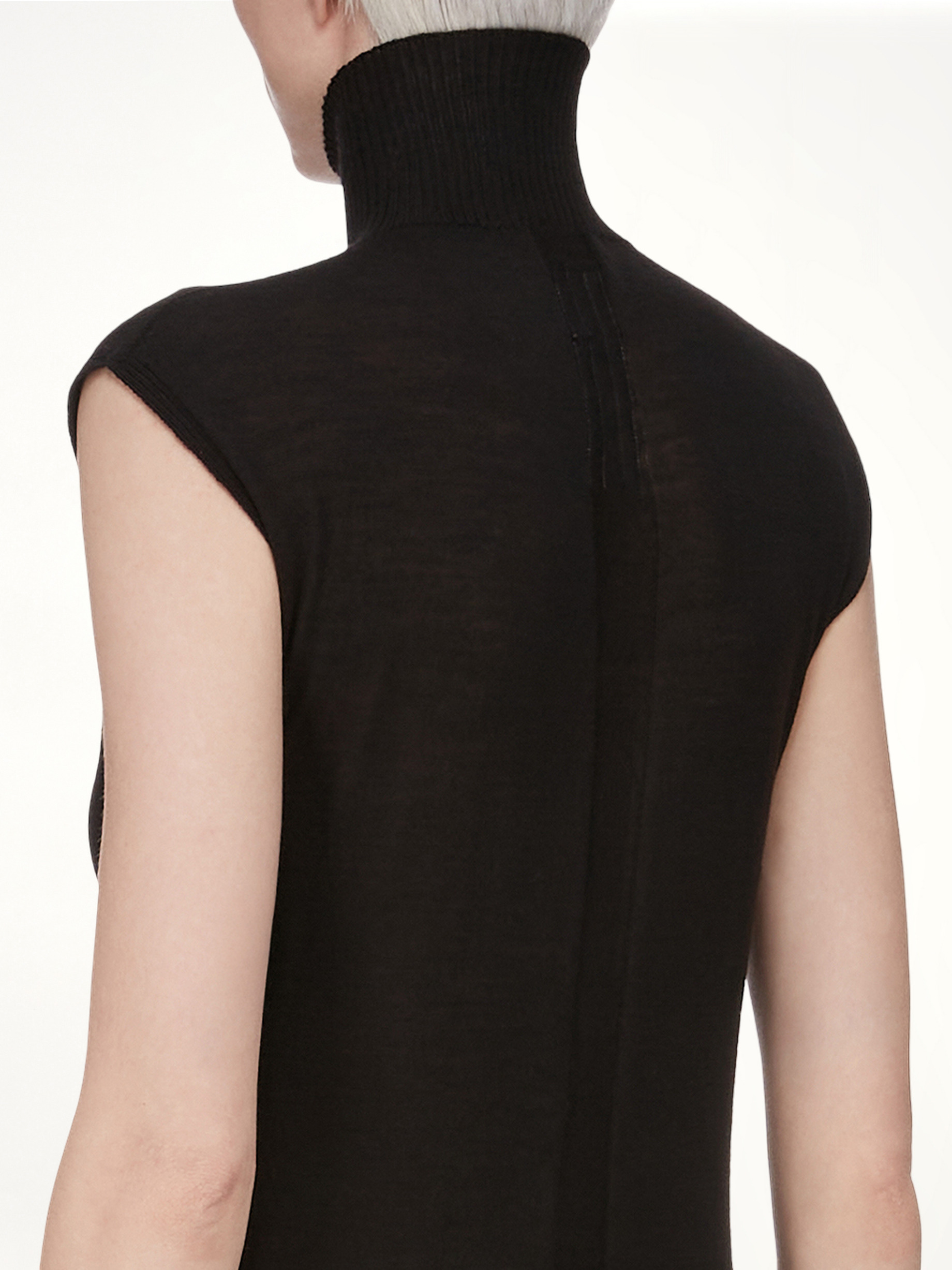 SL Turtle in Black - 6
