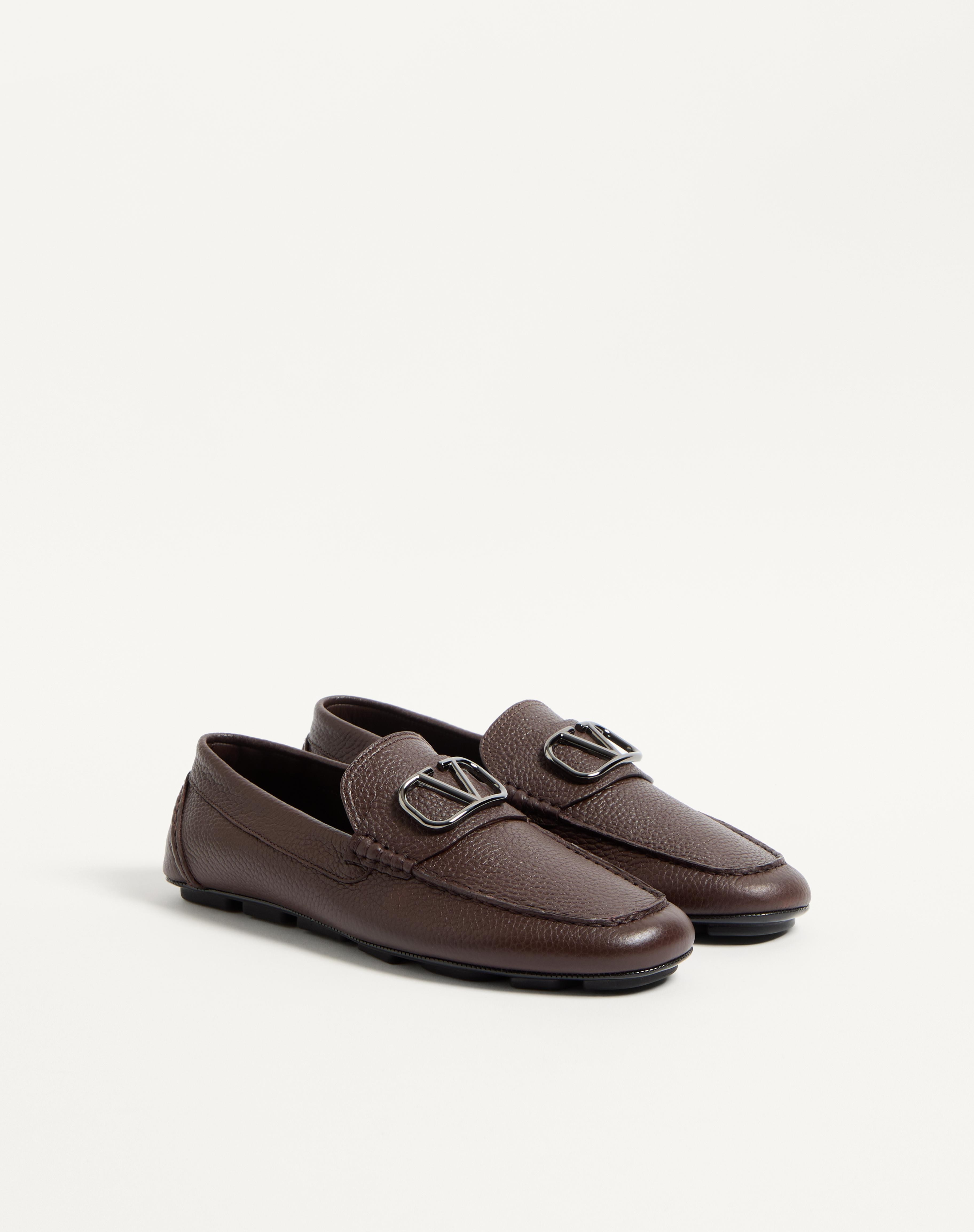 VLOGO SIGNATURE GRAINY CALFSKIN DRIVING SHOE - 3
