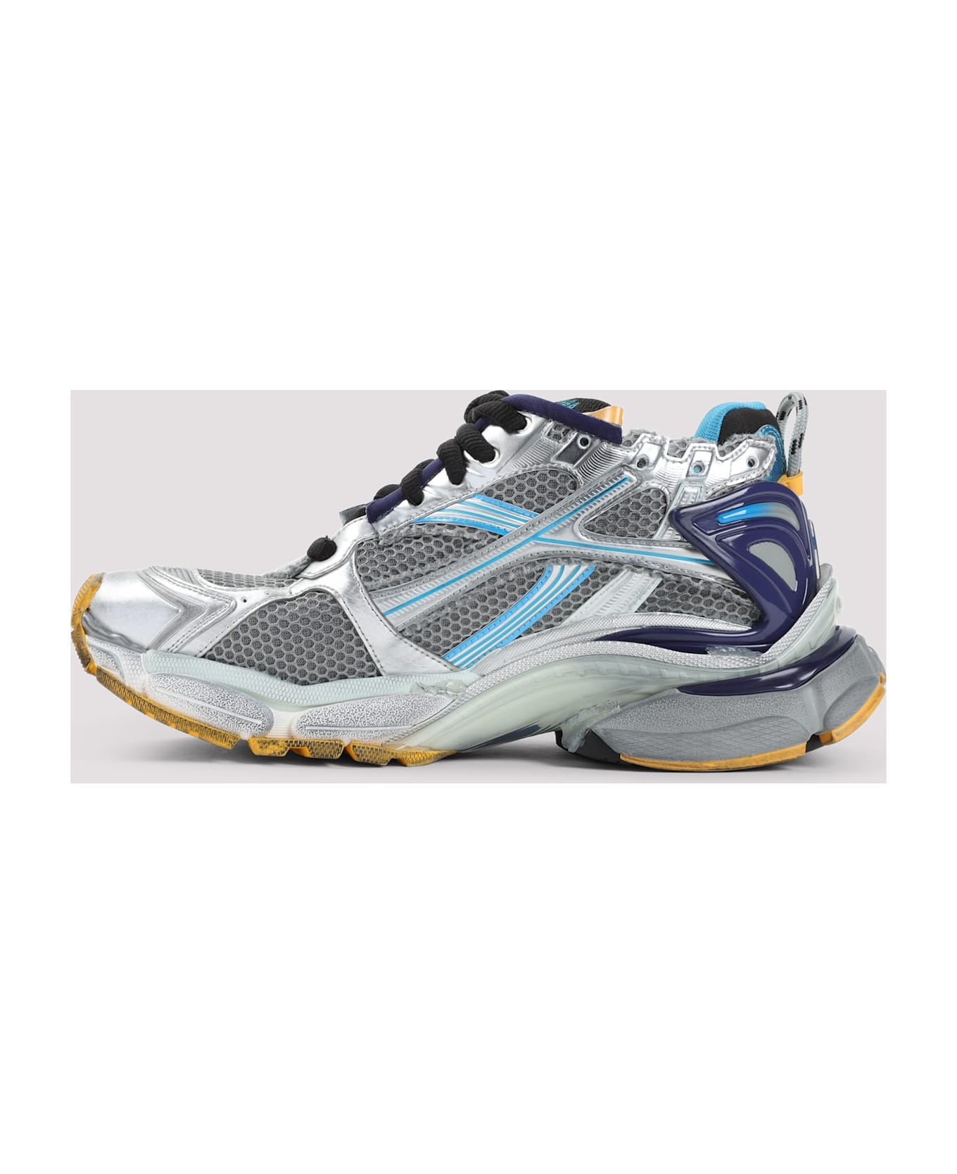 Runner - 4