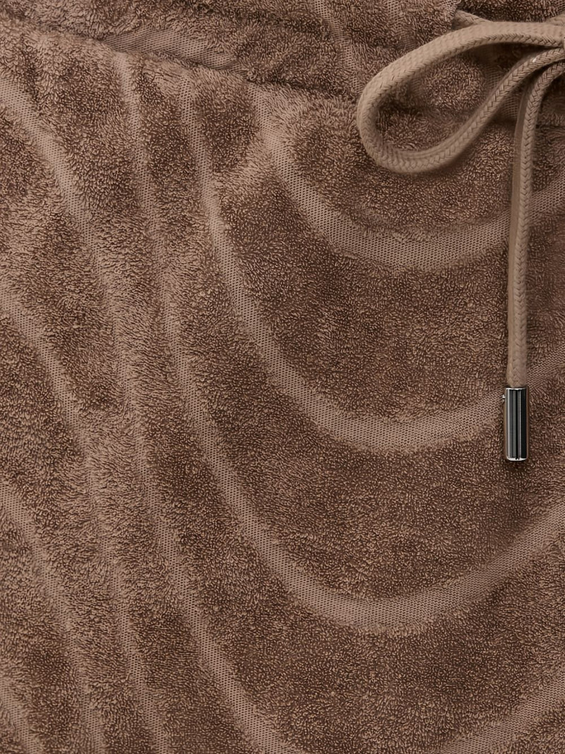 wave-pattern shorts 5