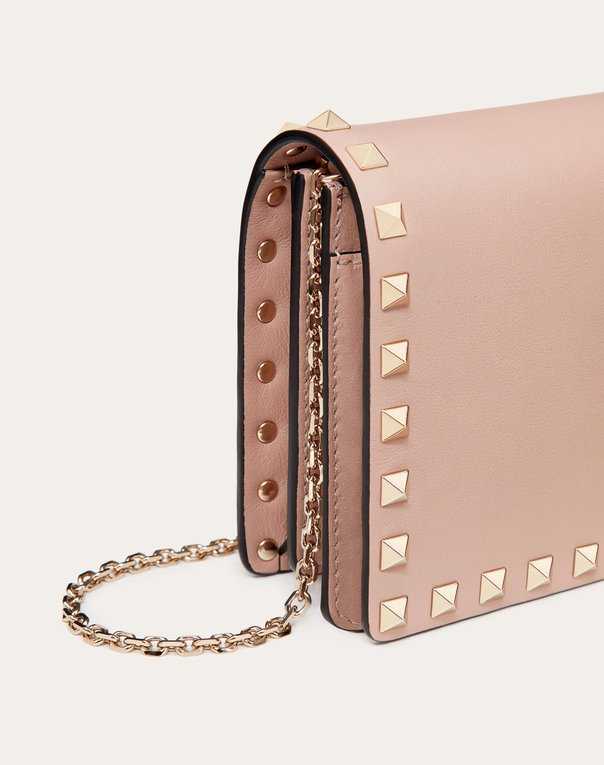 ROCKSTUD CALFSKIN CHAIN POUCH - 8