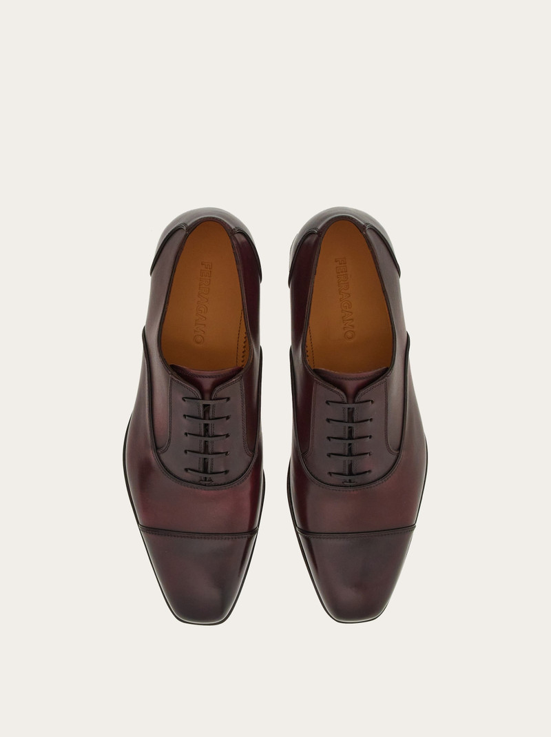 Tramezza Oxford with toe cap 2