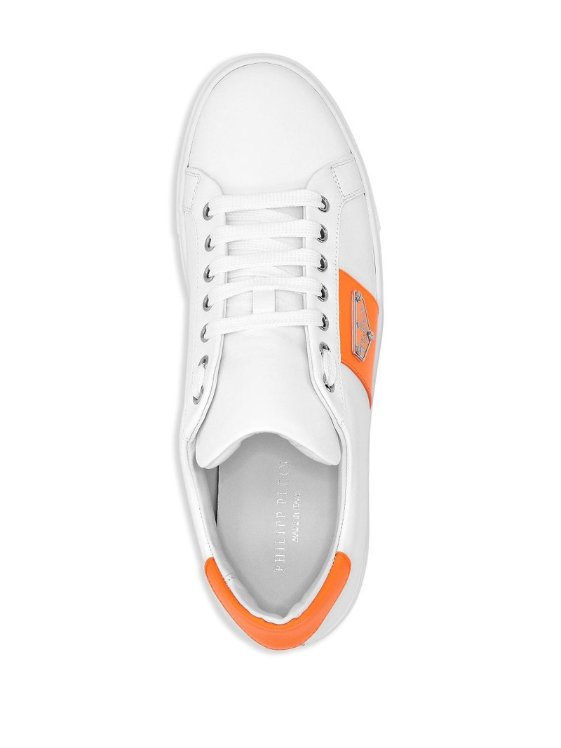 Triangle Plein Lo-Top Sneakers 3