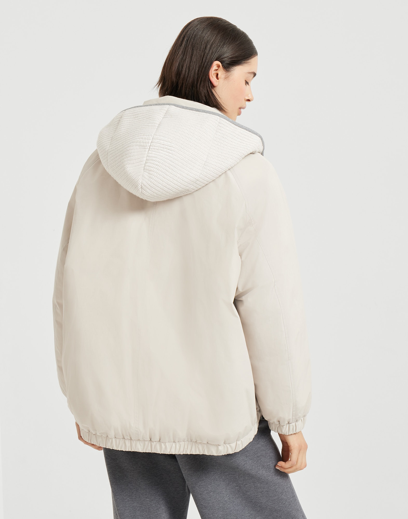 Techno cotton water-resistant taffeta down jacket with detachable hood and shiny zipper pull - 2