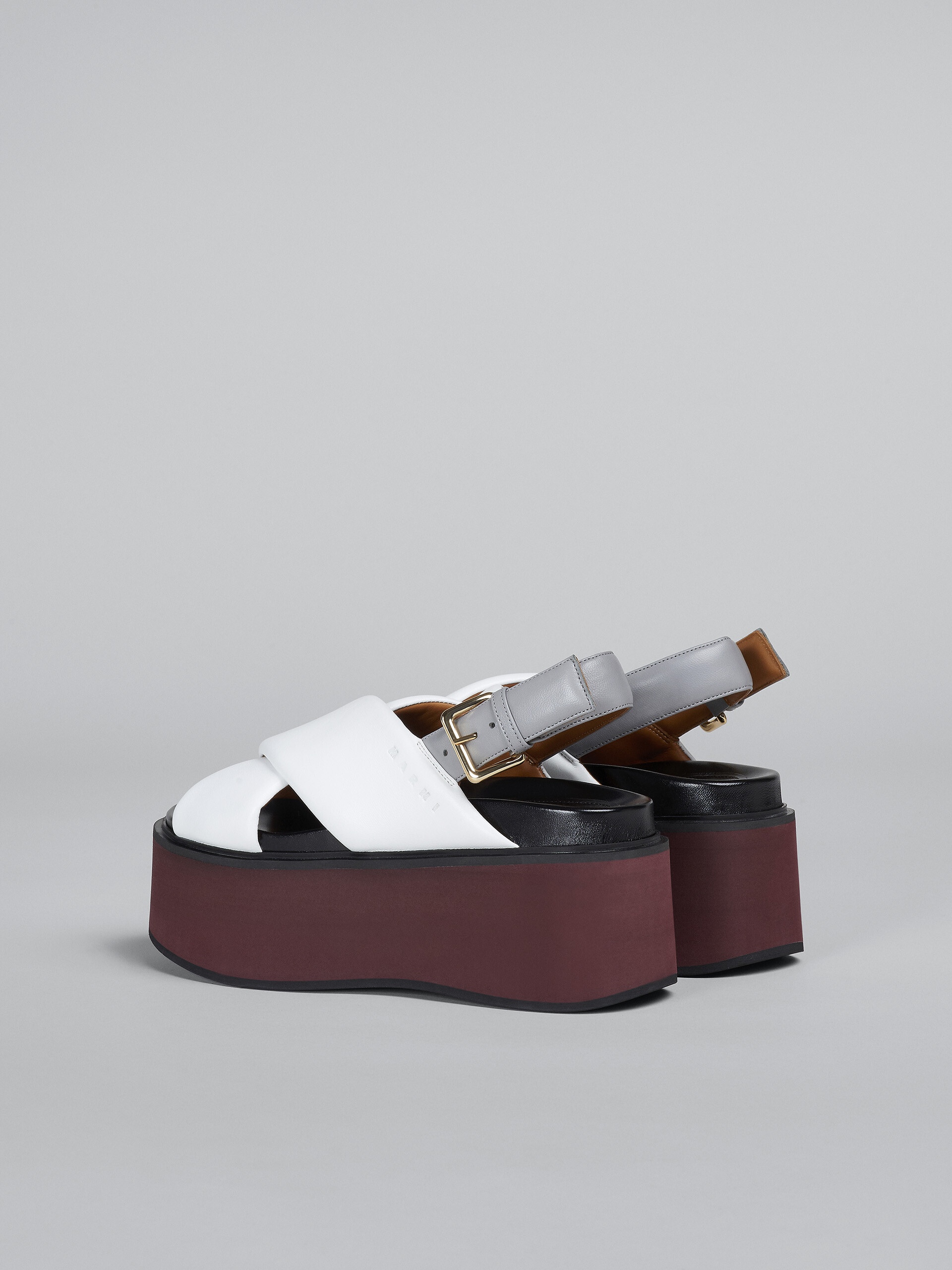 WHITE AND GREY LEATHER WEDGE - 3