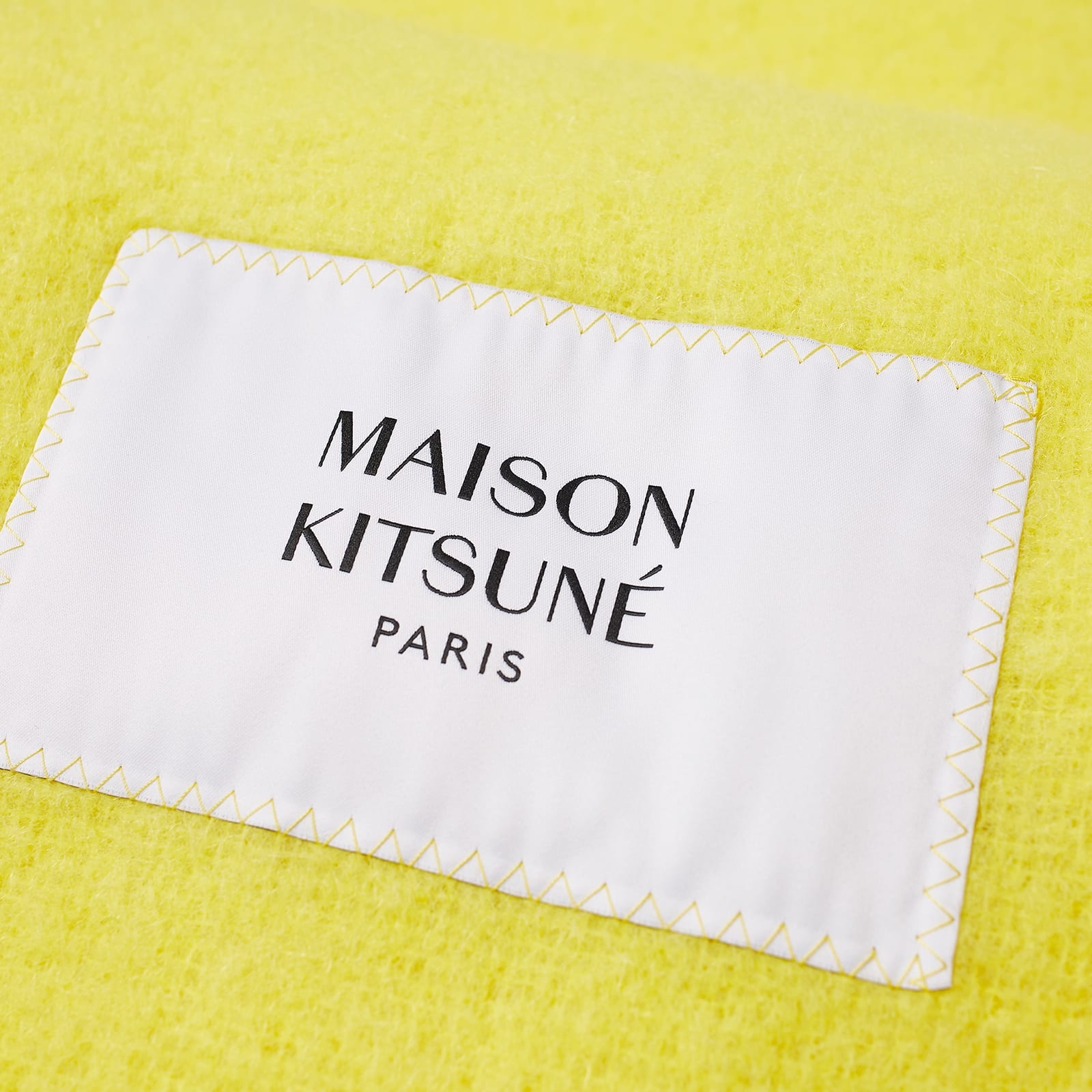 Maison Kitsune Baby Alpaca Plain Scarf - 4