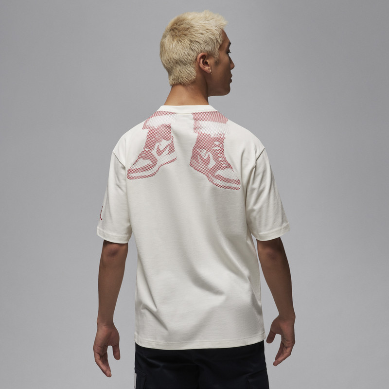 Jordan Men's Jordan Essentials Holiday T-Shirt outlook
