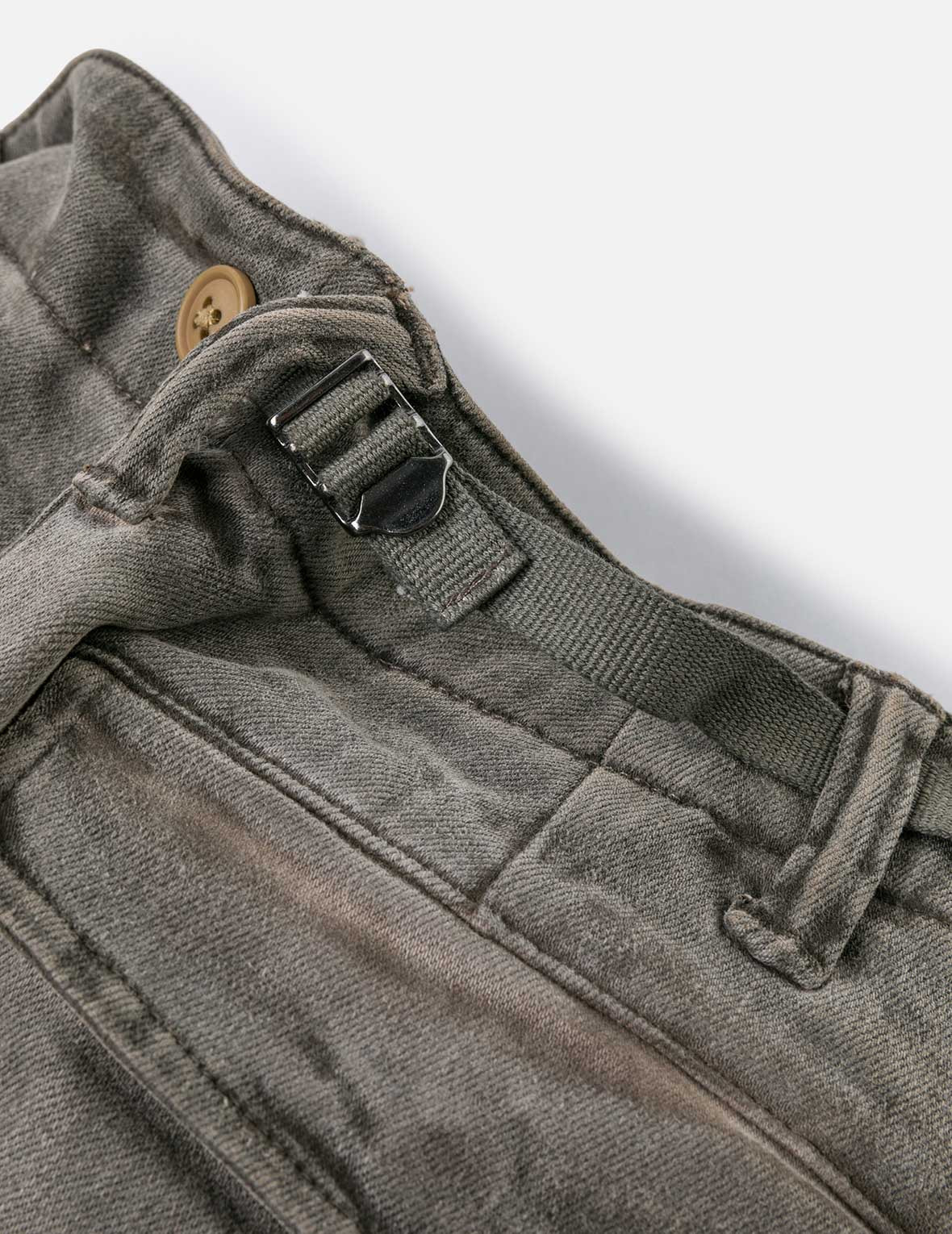 Washed Daicock Embroidery Wide-leg Cargo Jeans - 12