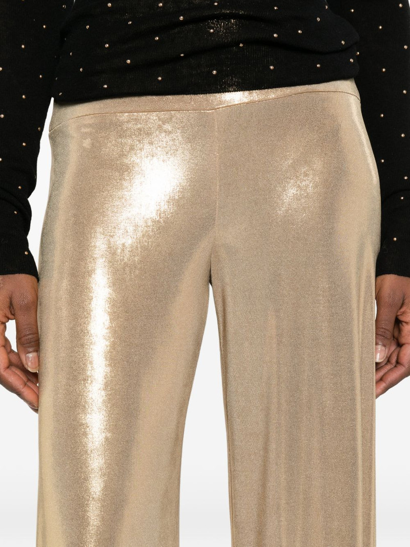 high-waisted pants 5