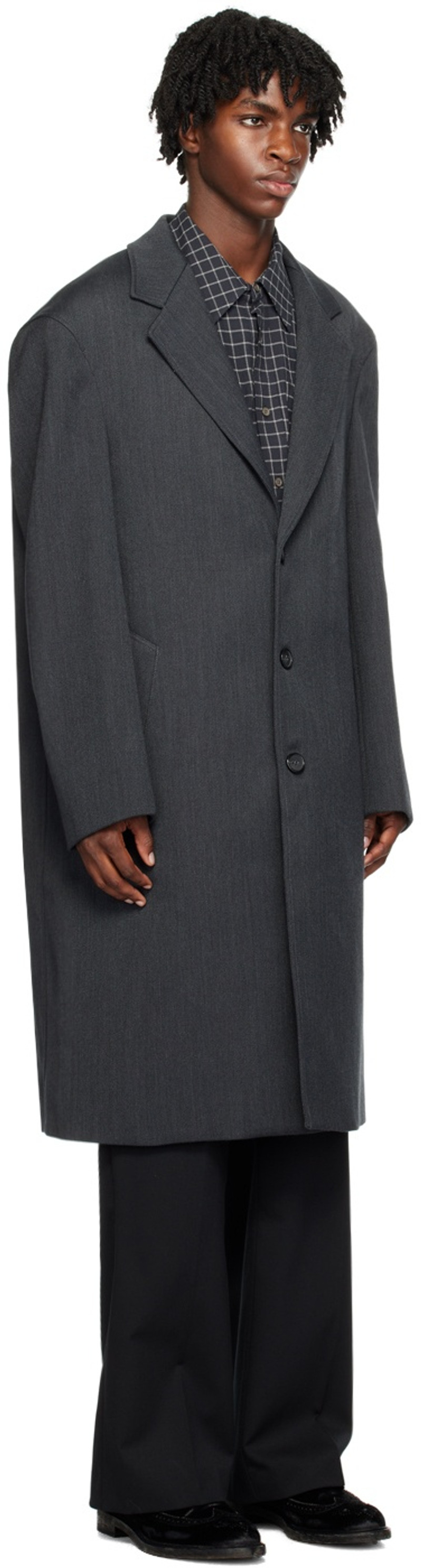HOPE Gray Gate Coat outlook