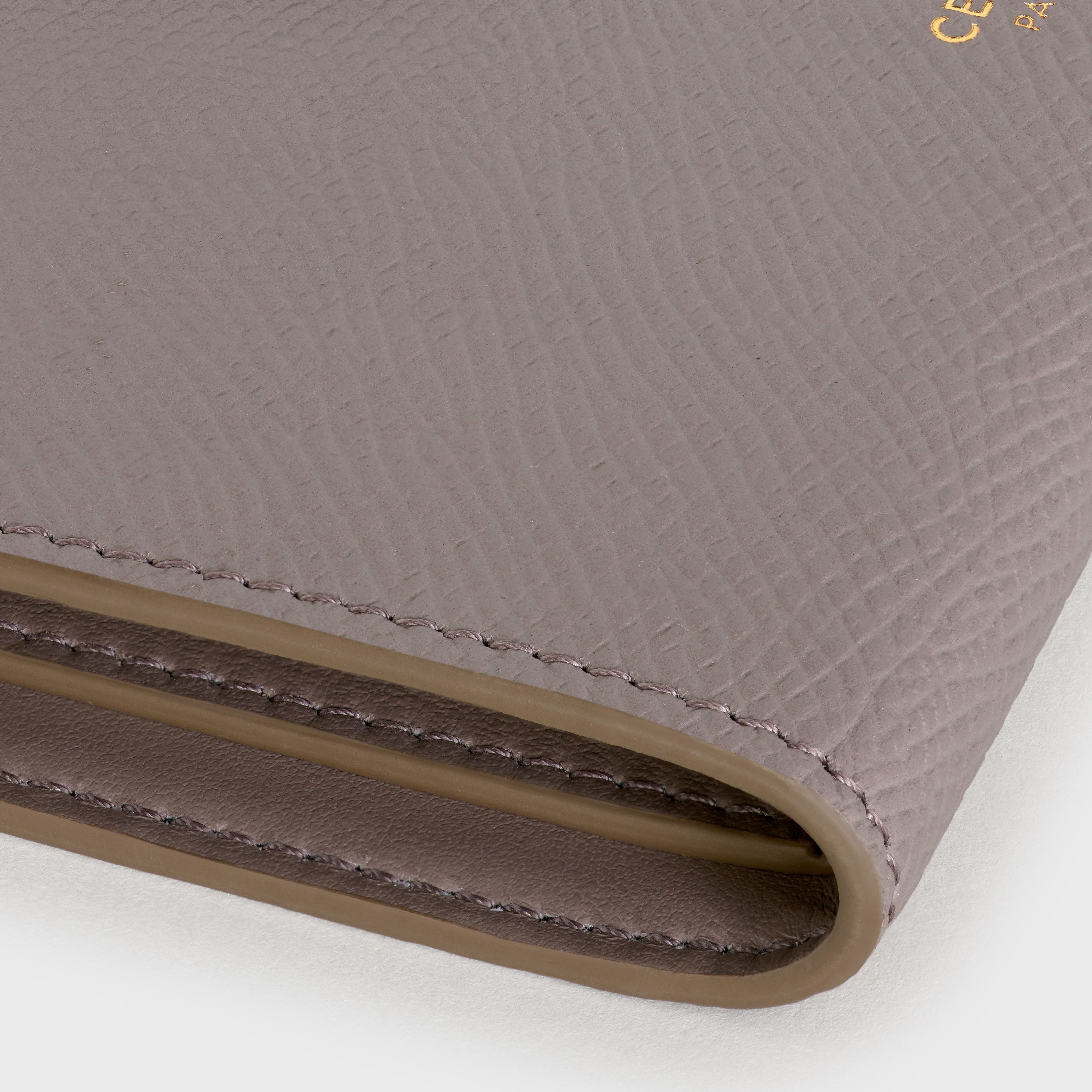 Medium strap wallet in Bicolour Grained Calfskin - 6