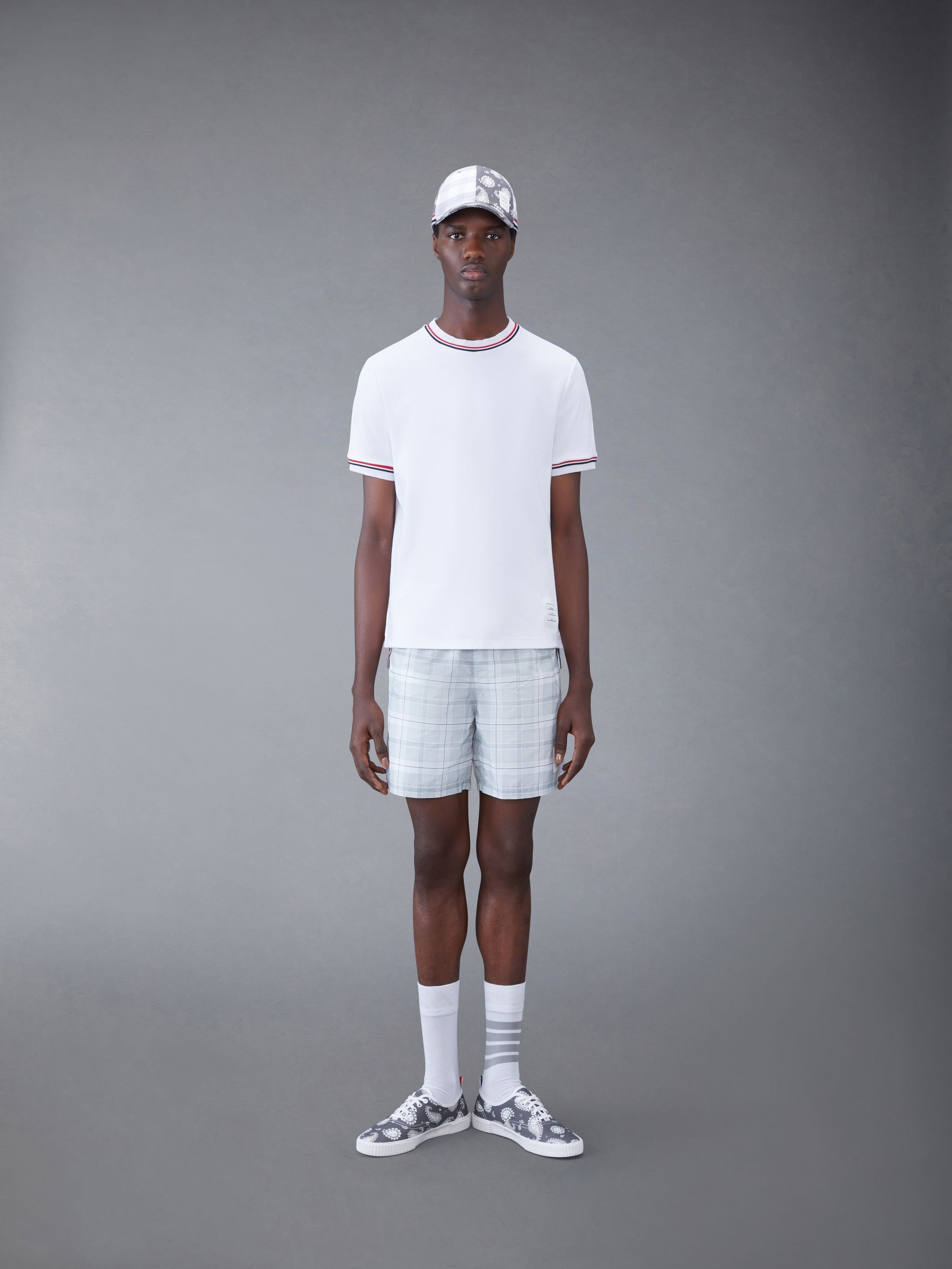 【THOM BROWNE】Cotton Milano Stripe Short Sleeve T-Shirt Thom Browne Cotton Milano Stripe Tee | REVERSIBLE