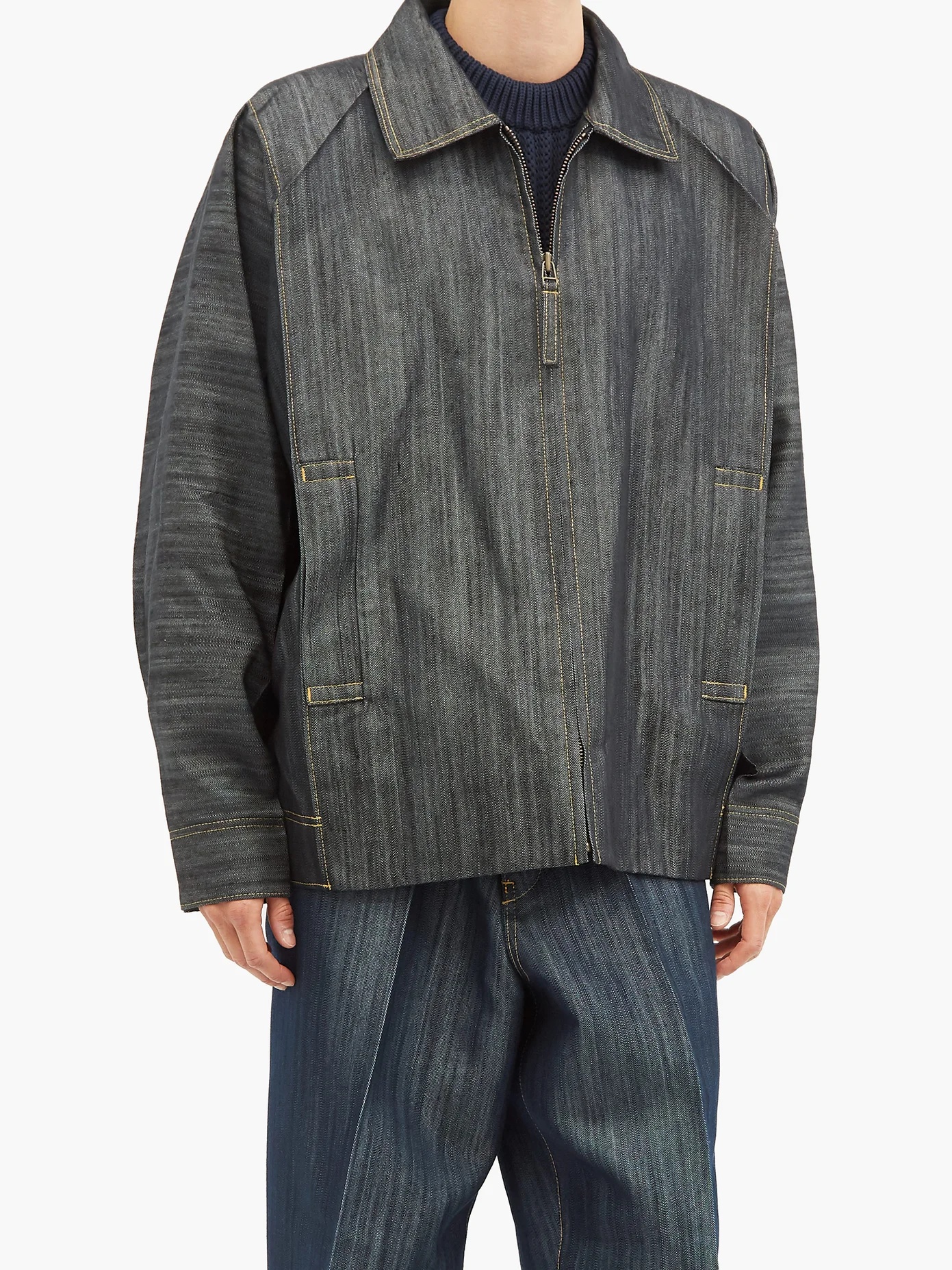 Oversized zip-front denim jacket - 2