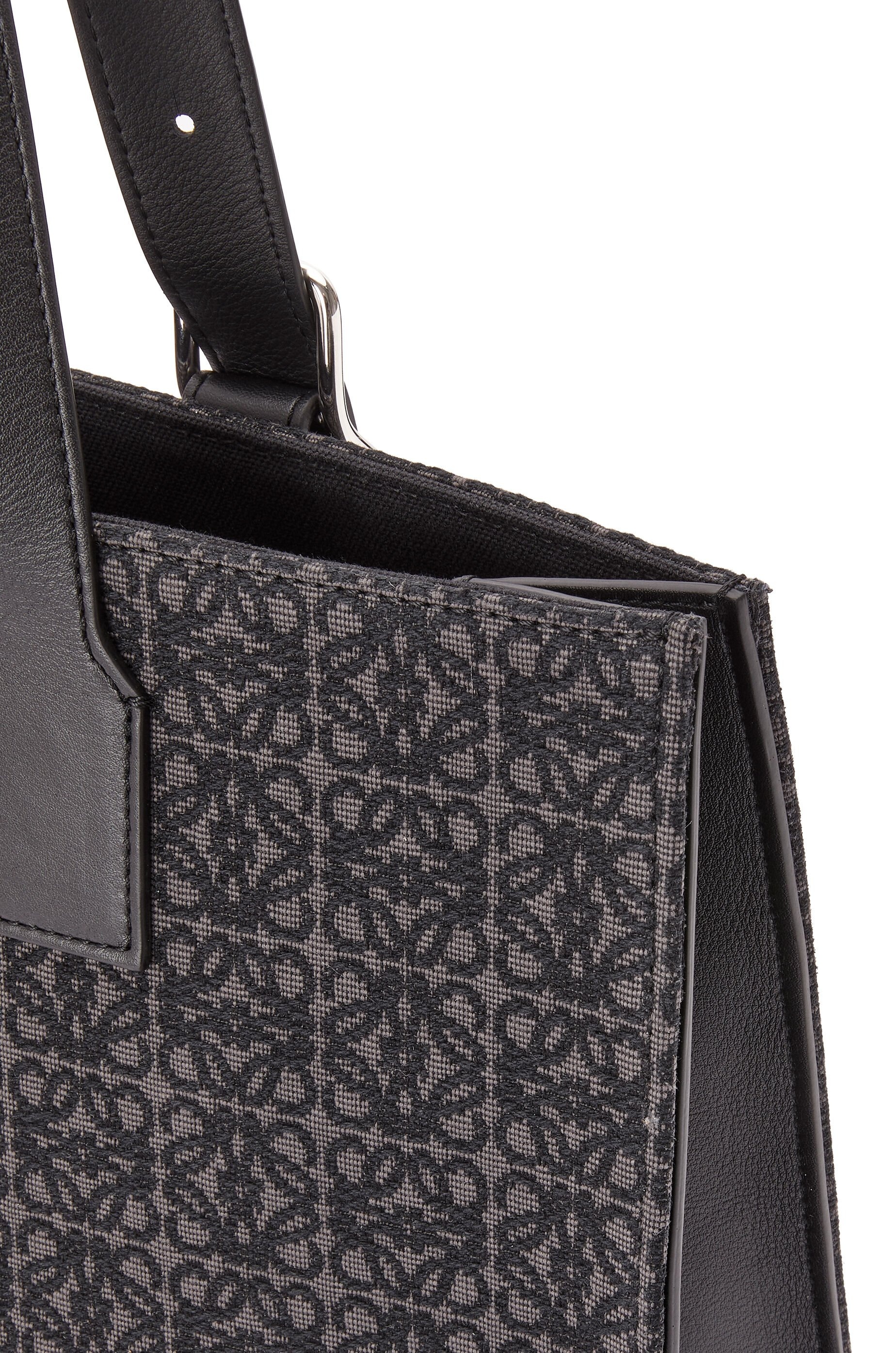 Buckle Horizontal tote in Anagram jacquard and calfskin - 5
