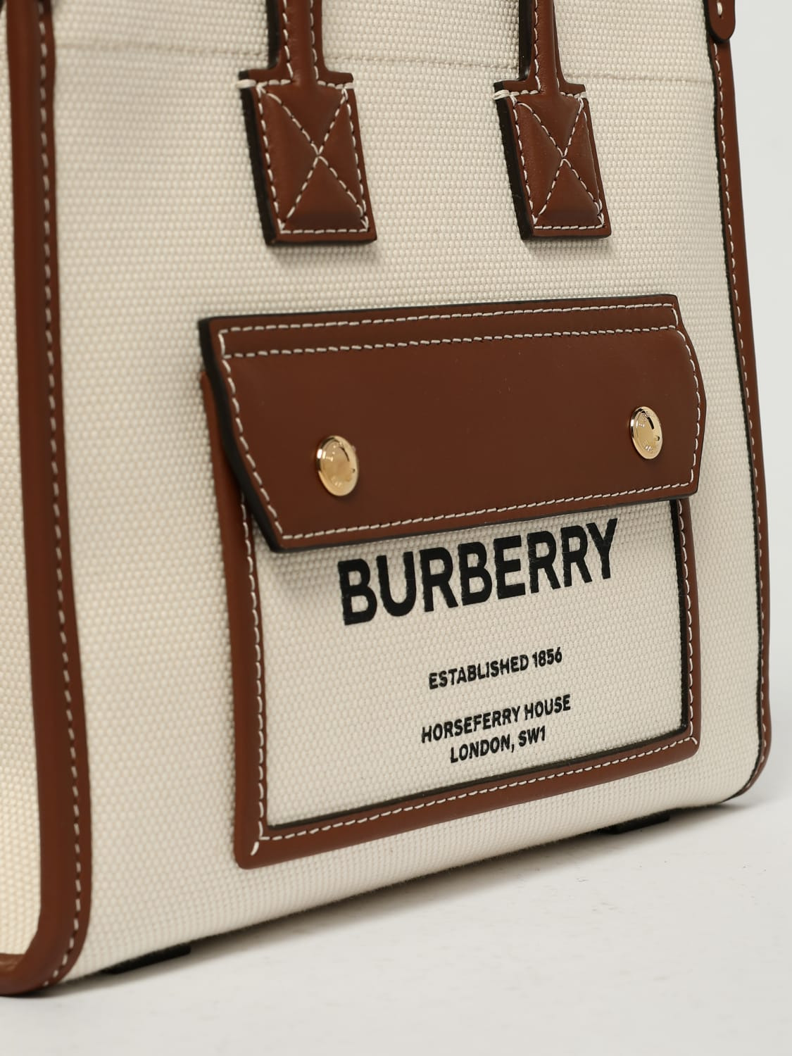 Burberry handbag for woman - 4