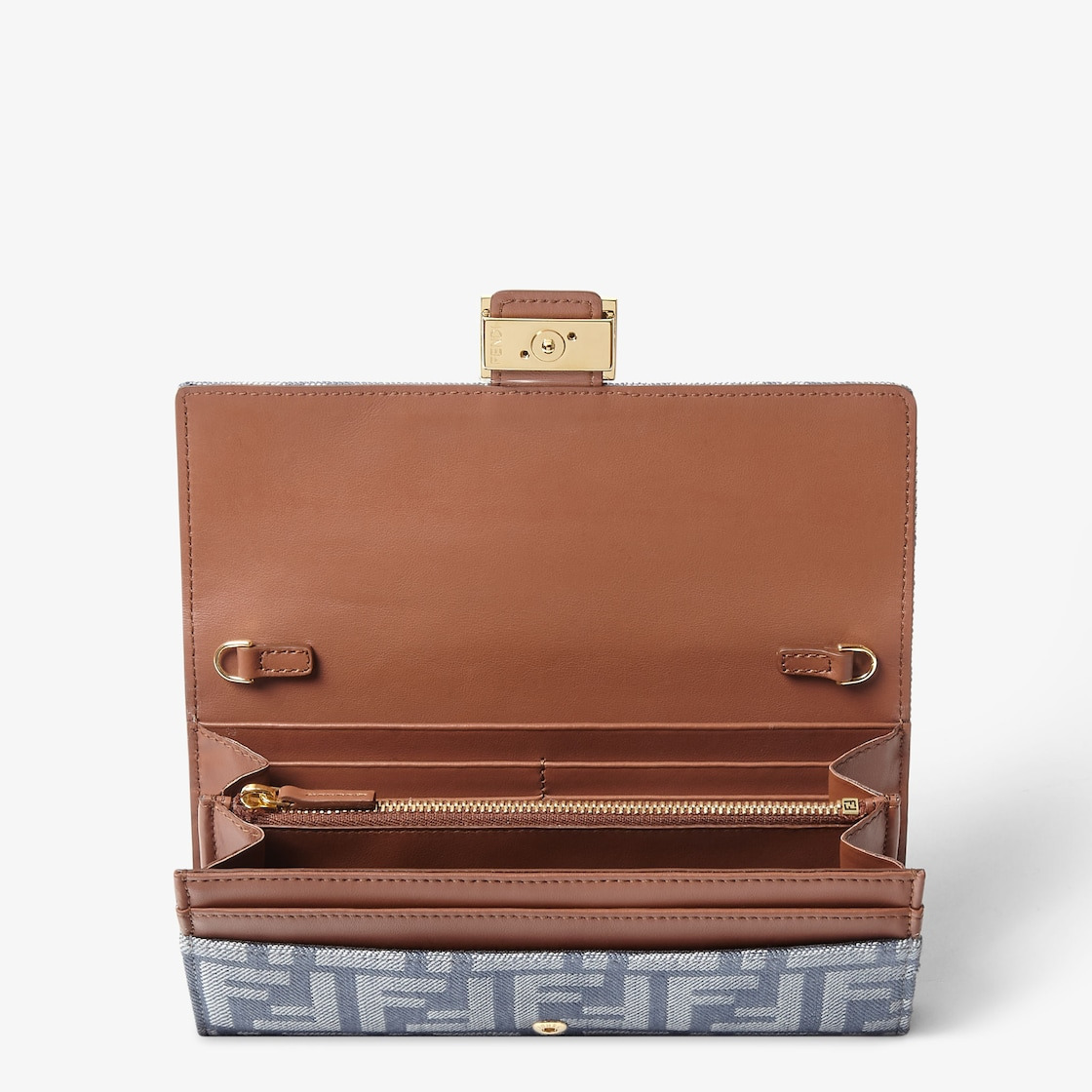Baguette Continental Wallet With Chain - 4