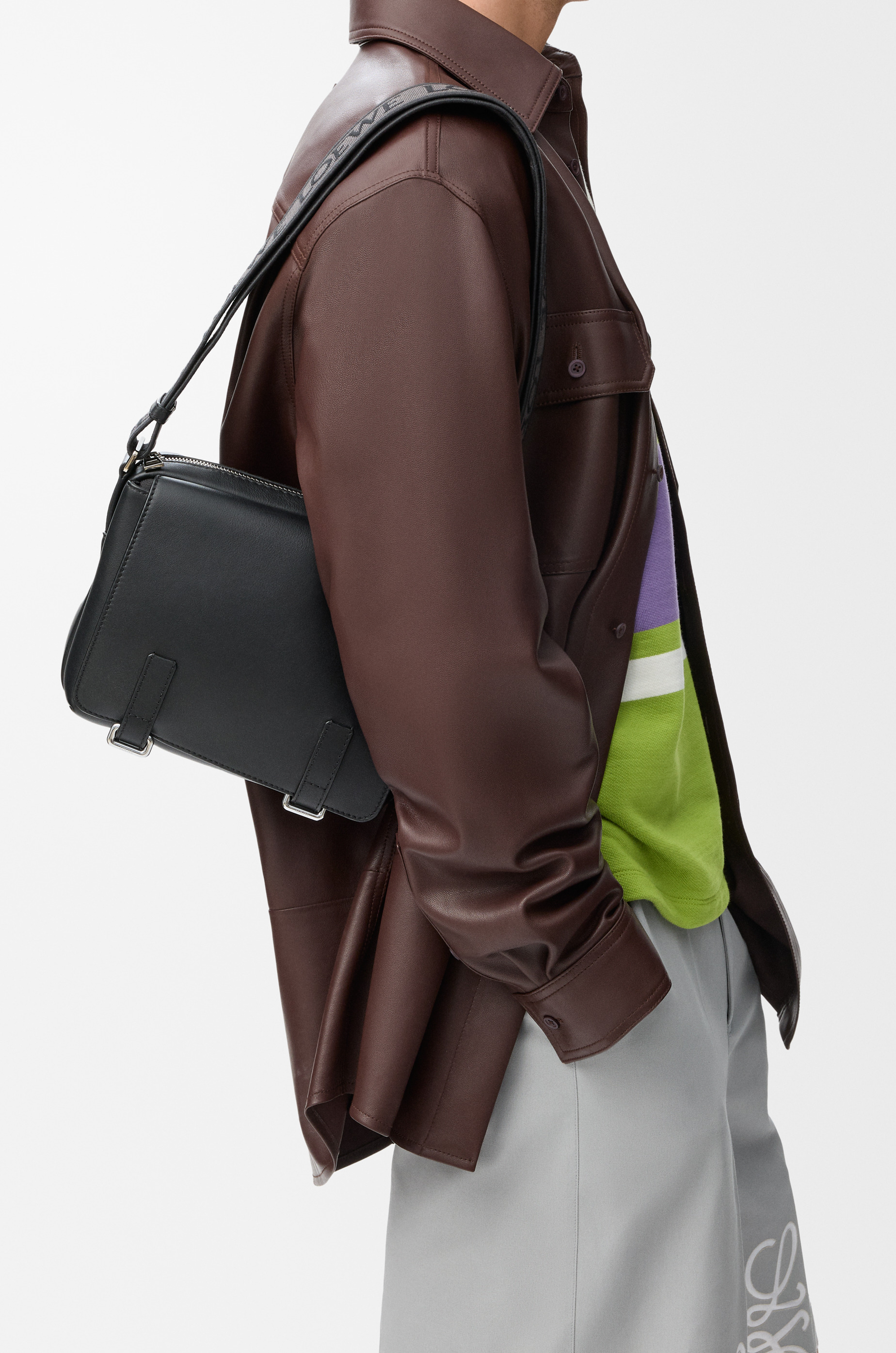 XS Military messenger bag in soft grained calfskin - 3