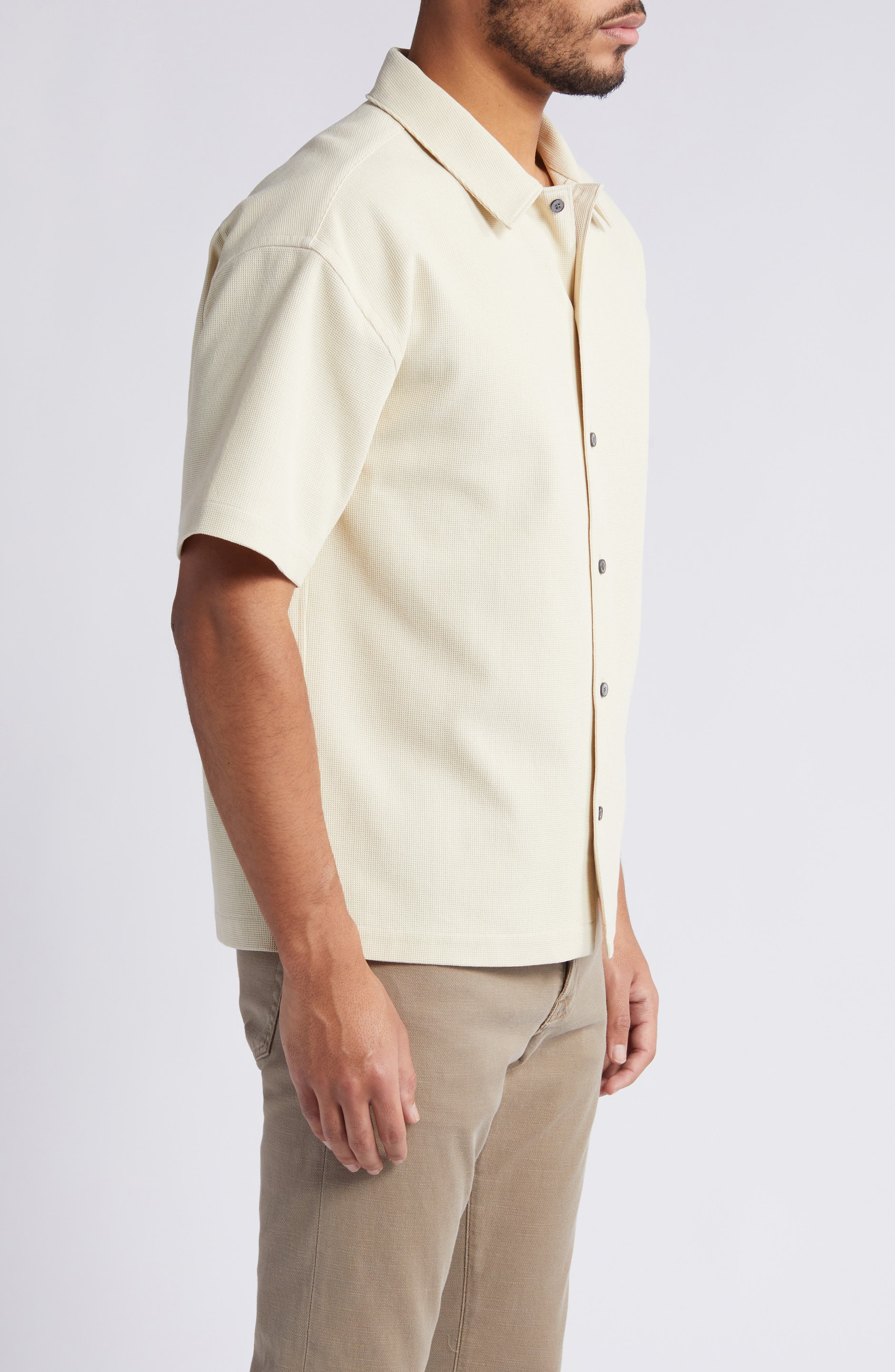 Textured Short Sleeve Button-Up Shirt - 3