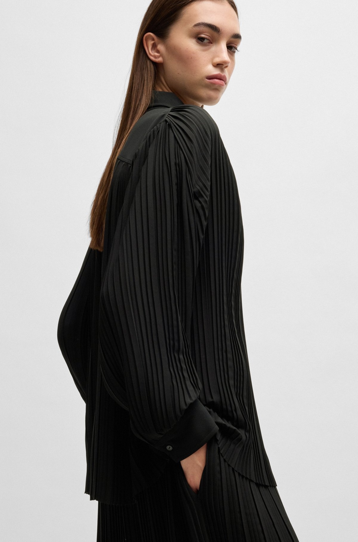 REGULAR-FIT BLOUSE IN PLISSÉ CREPE - 6