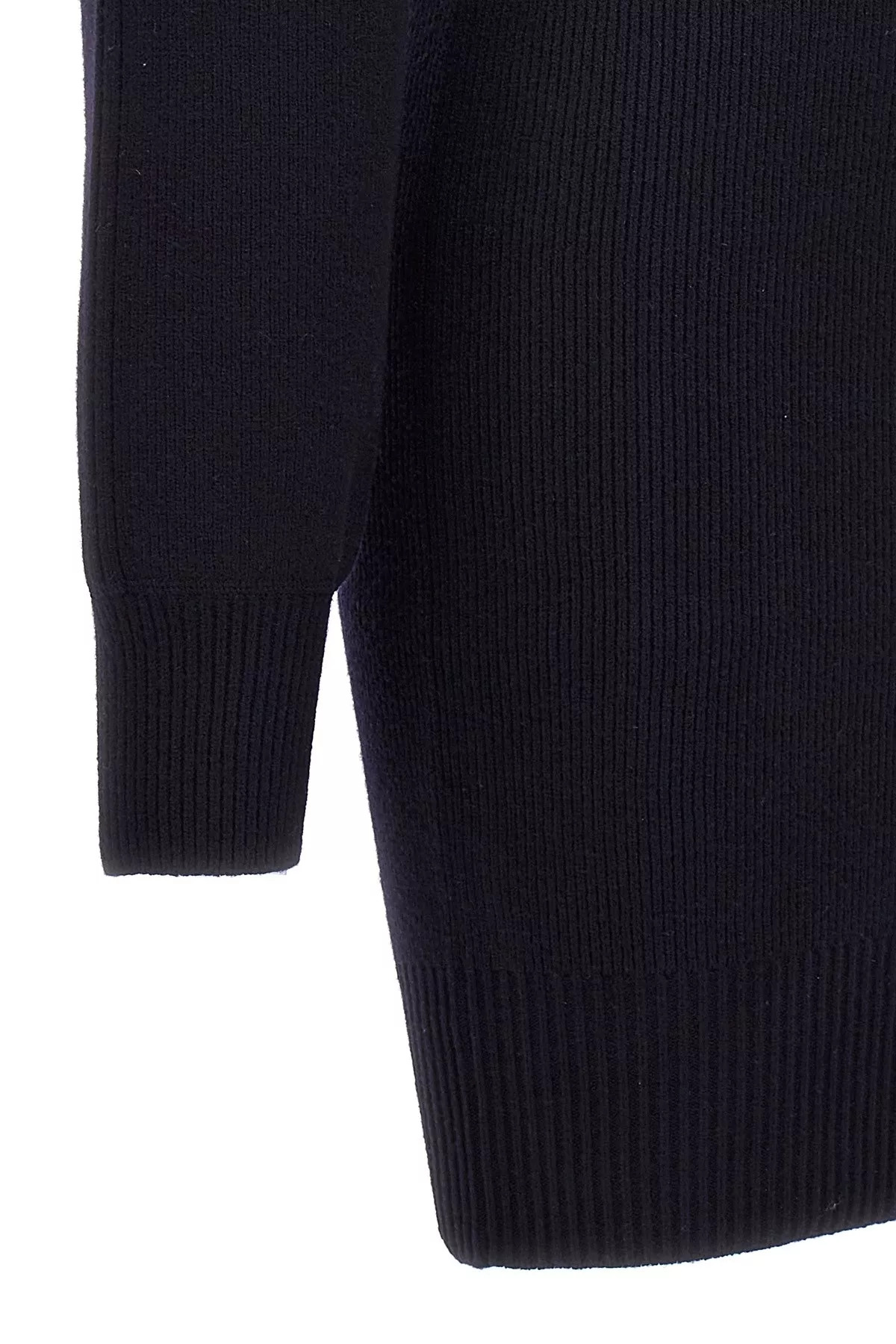 Knitted dress - 5