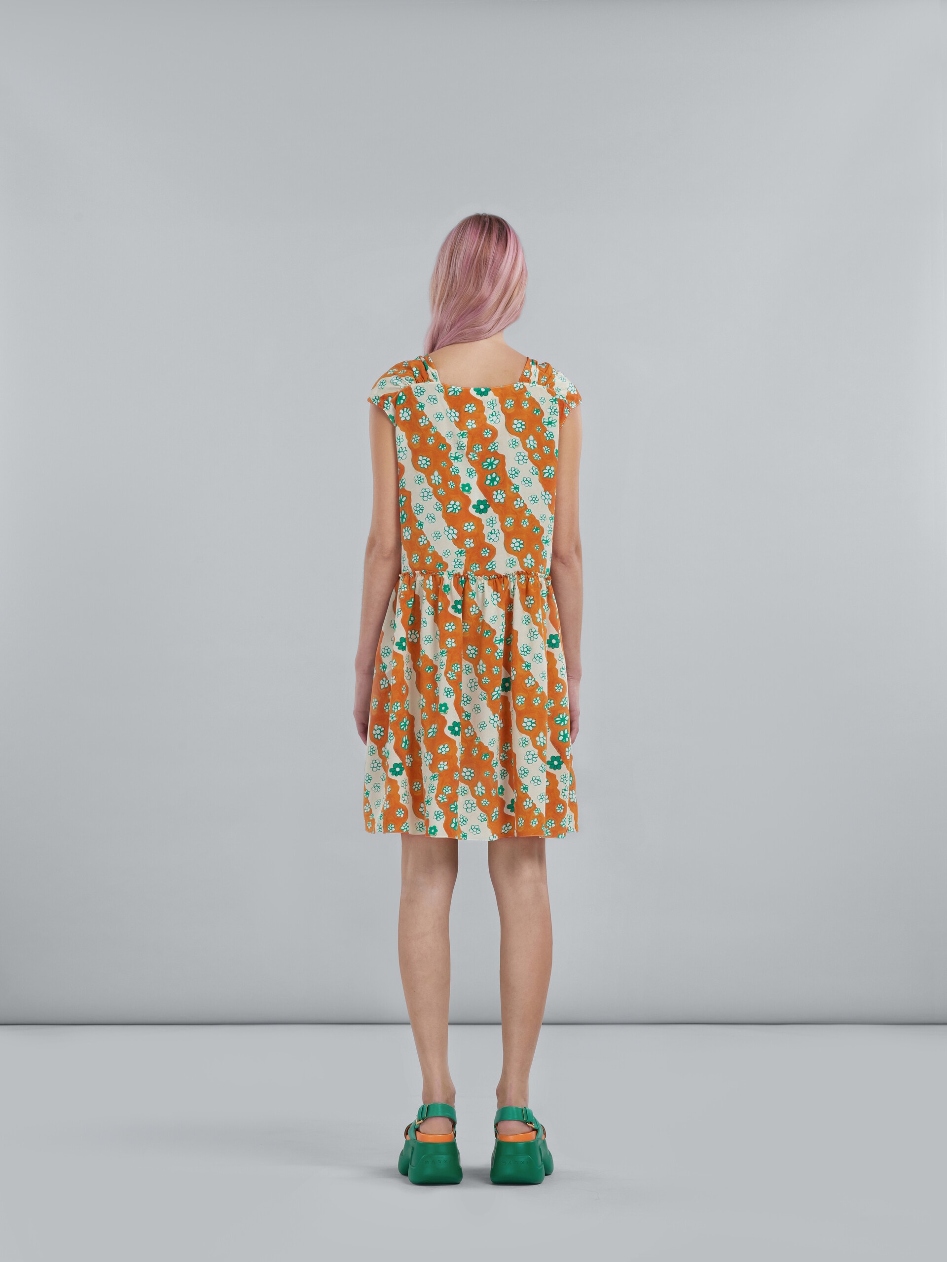 PRINTED SHORT SILK DRESS - 3