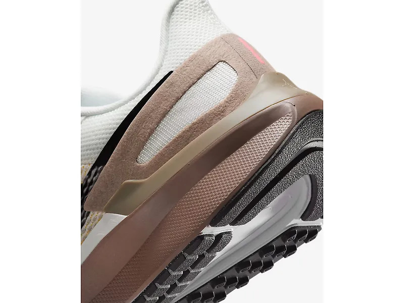 Nike Air Zoom Structure 25 - 8