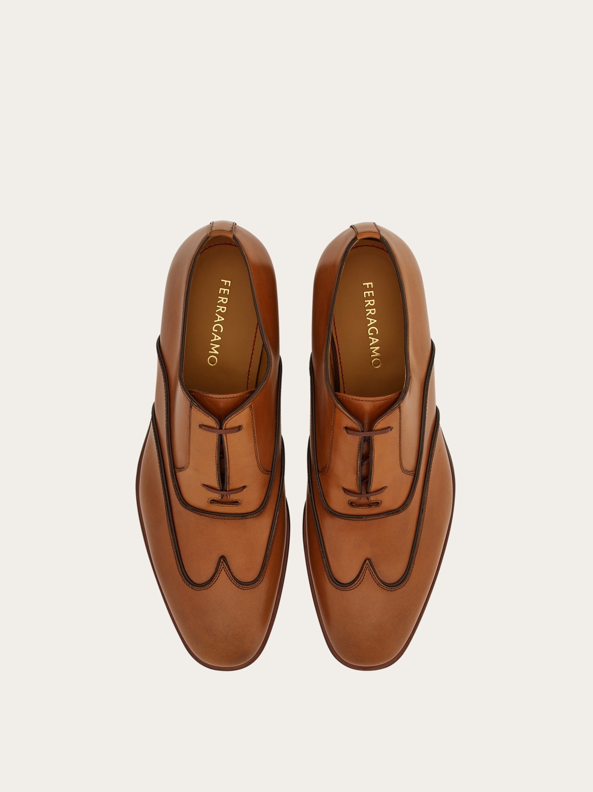 Oxford with wing-tips - 2