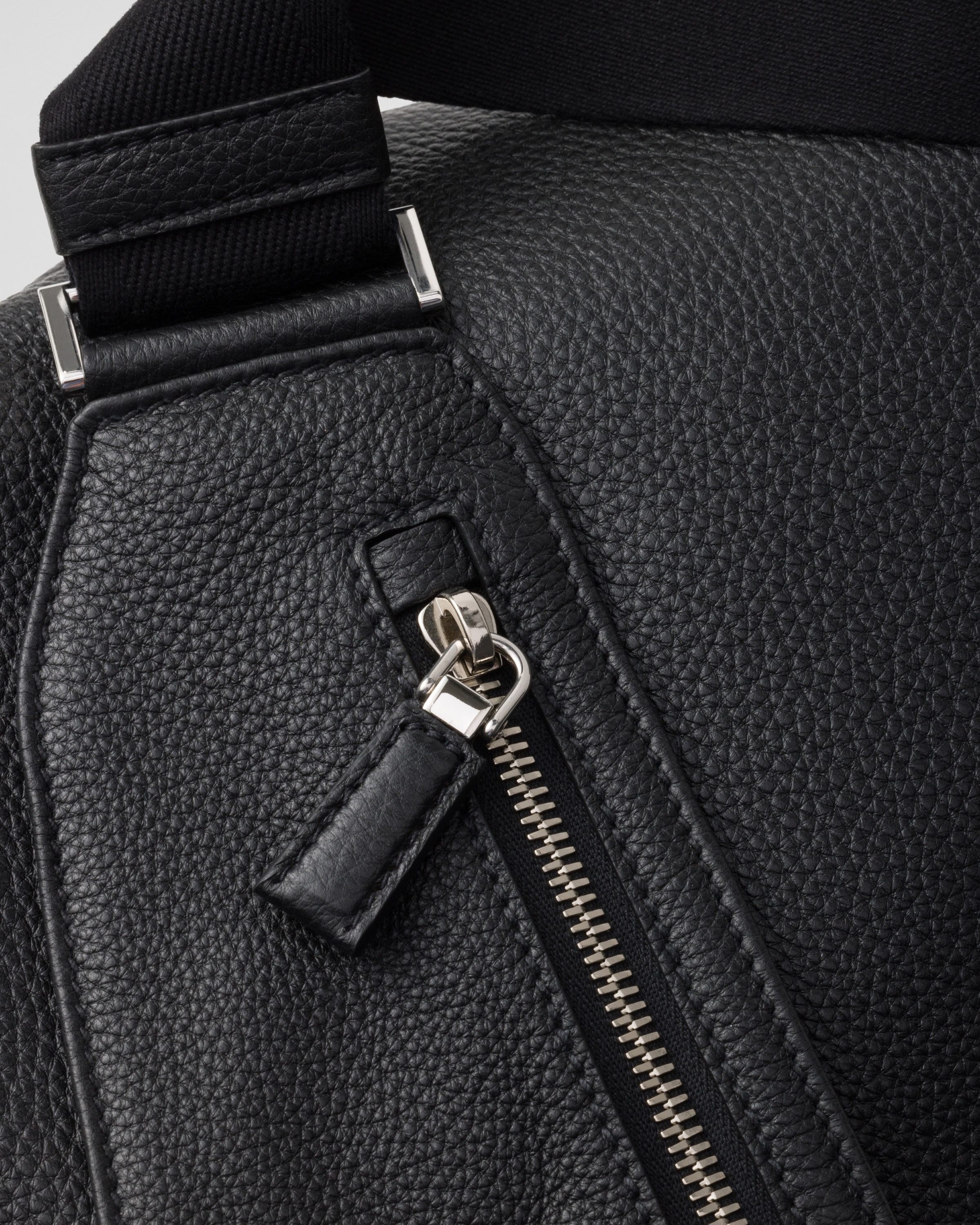 Prada Cross leather bag - 6